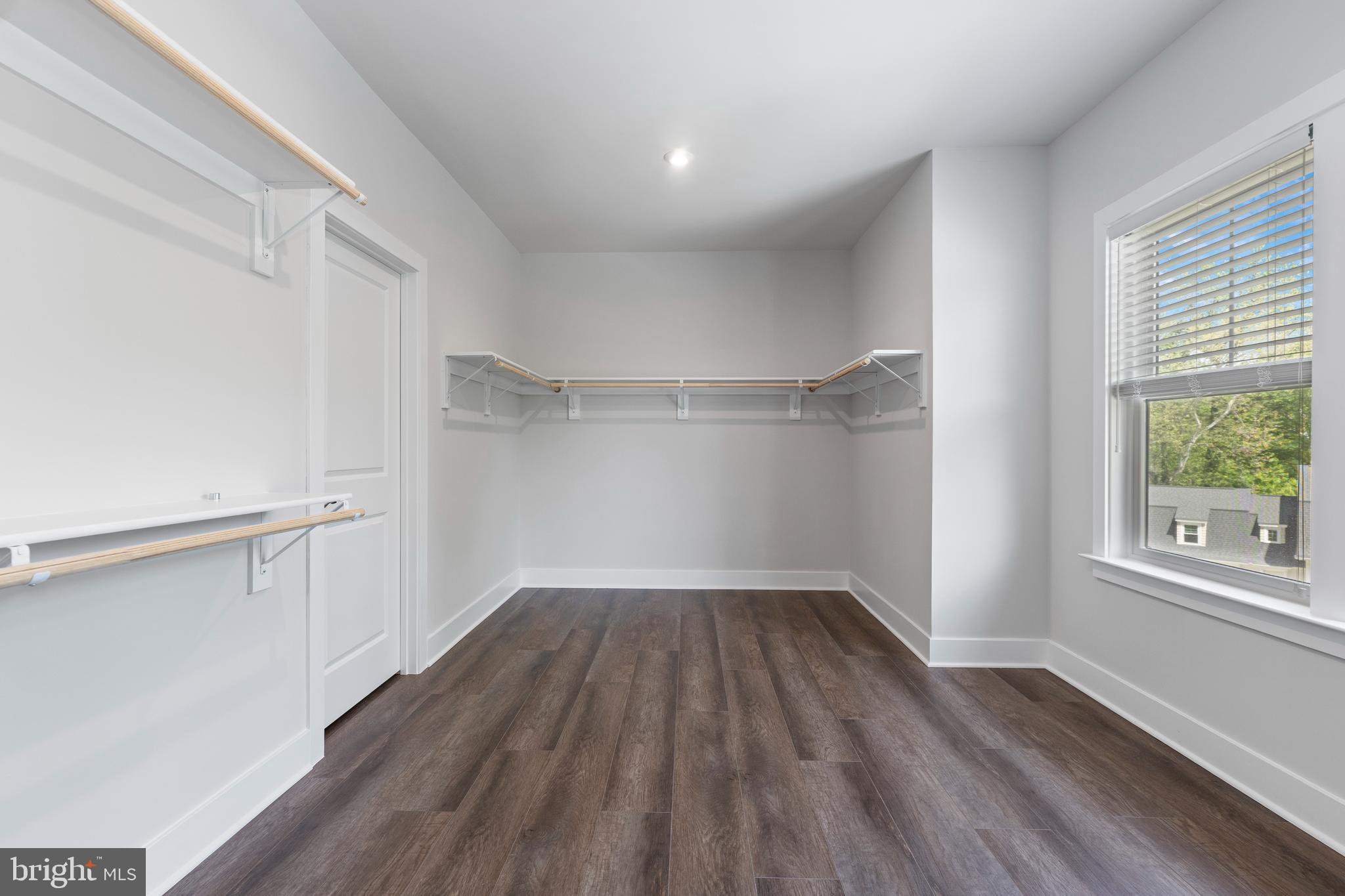 3812 N NELSON STREET