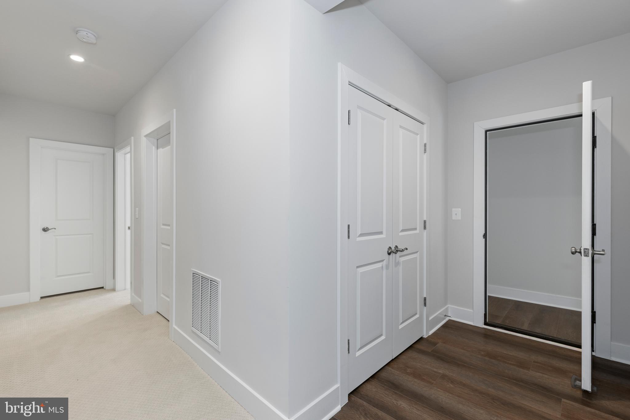 3812 N NELSON STREET