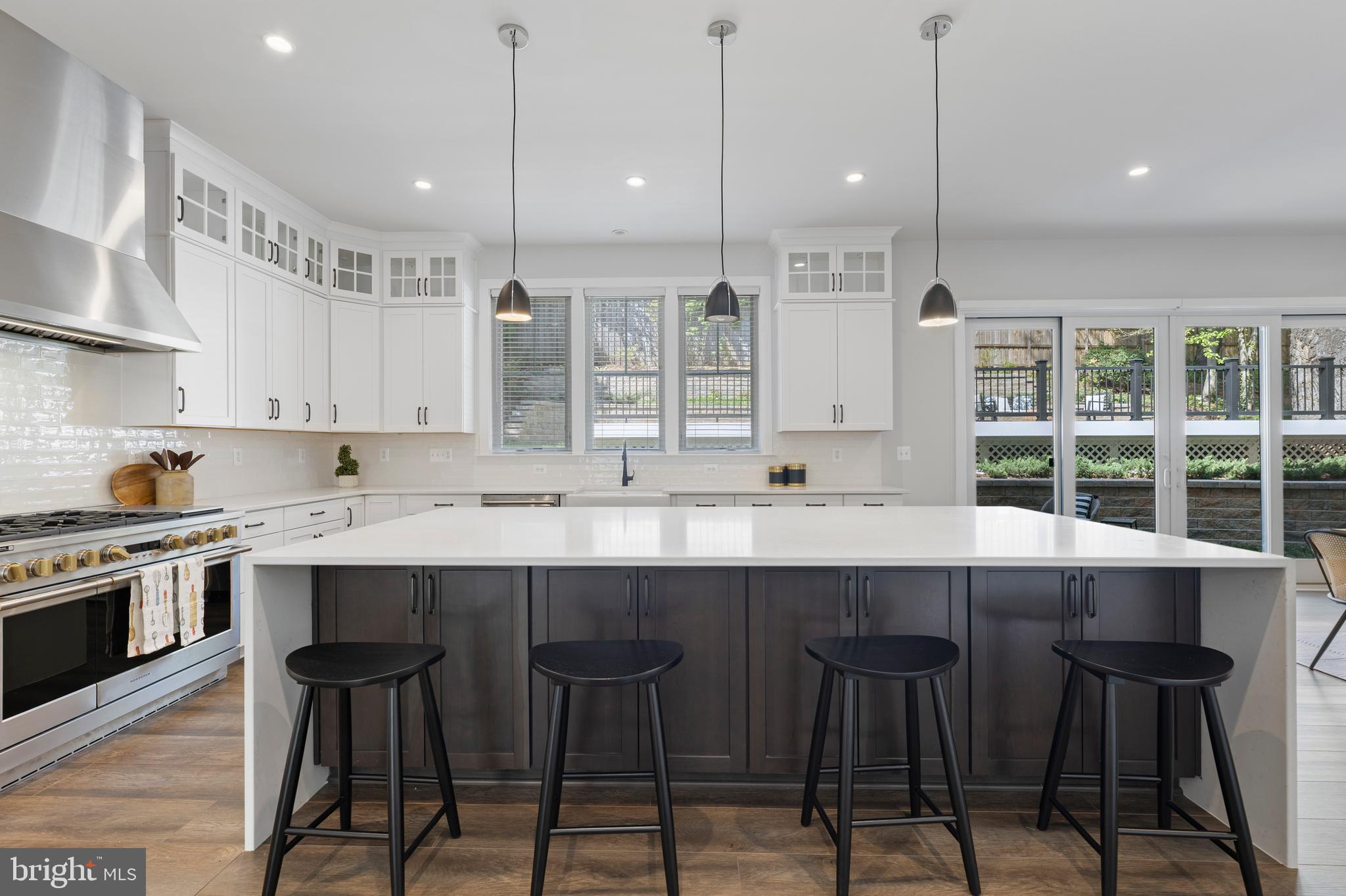 3812 N NELSON STREET