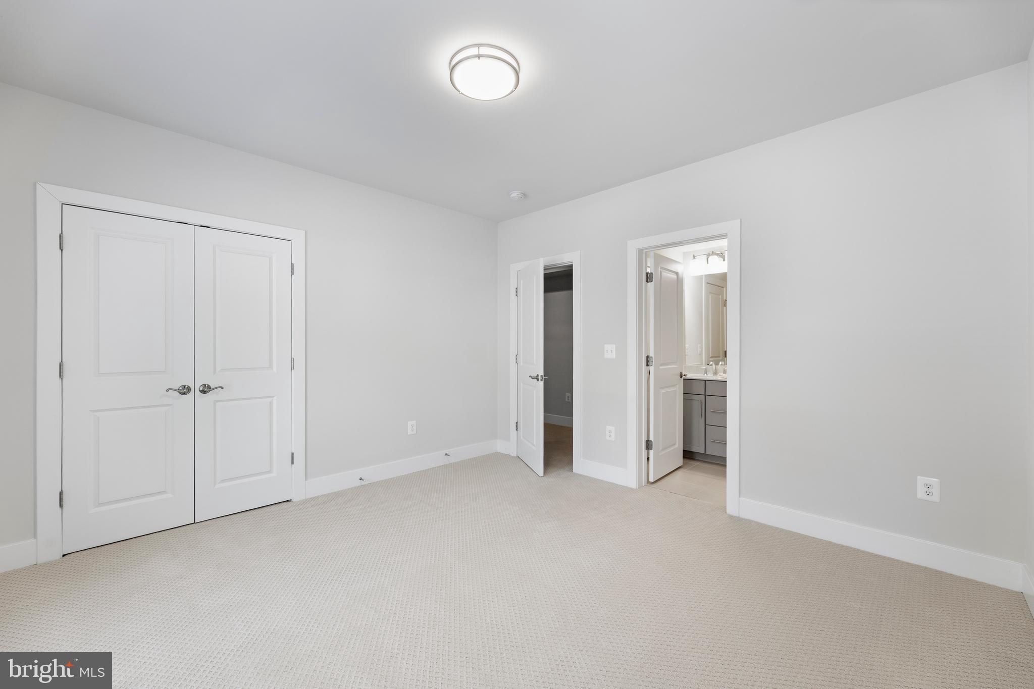 3812 N NELSON STREET