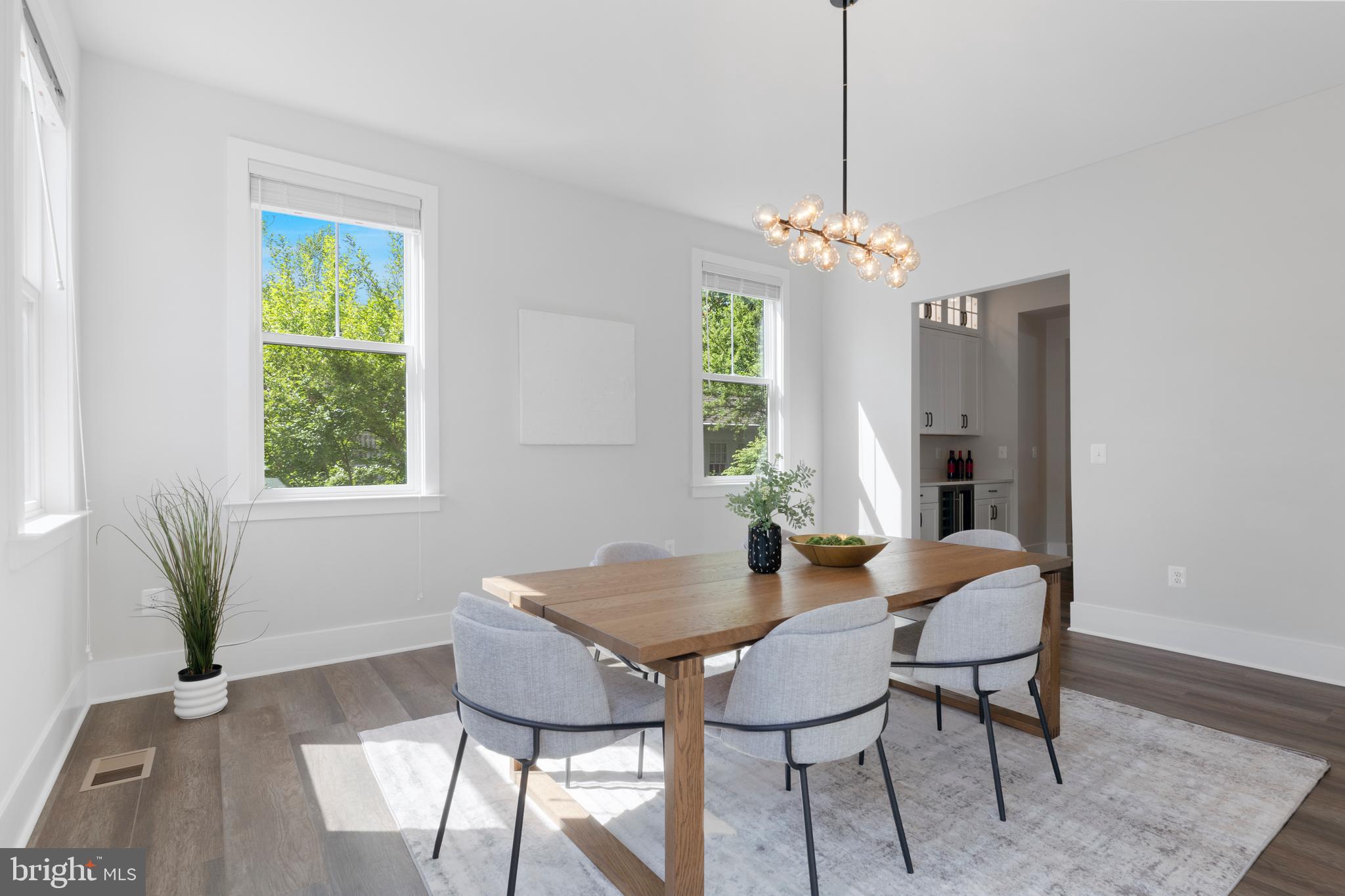 3812 N NELSON STREET