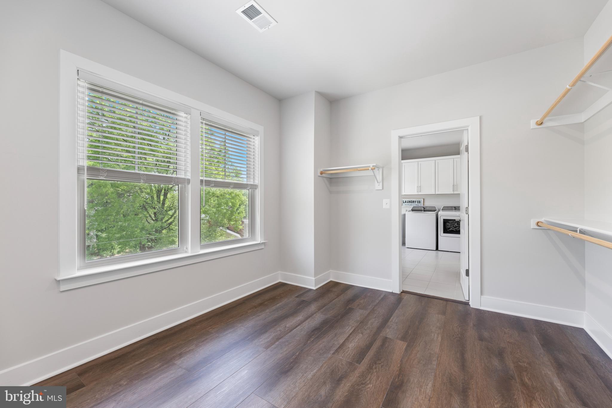 3812 N NELSON STREET