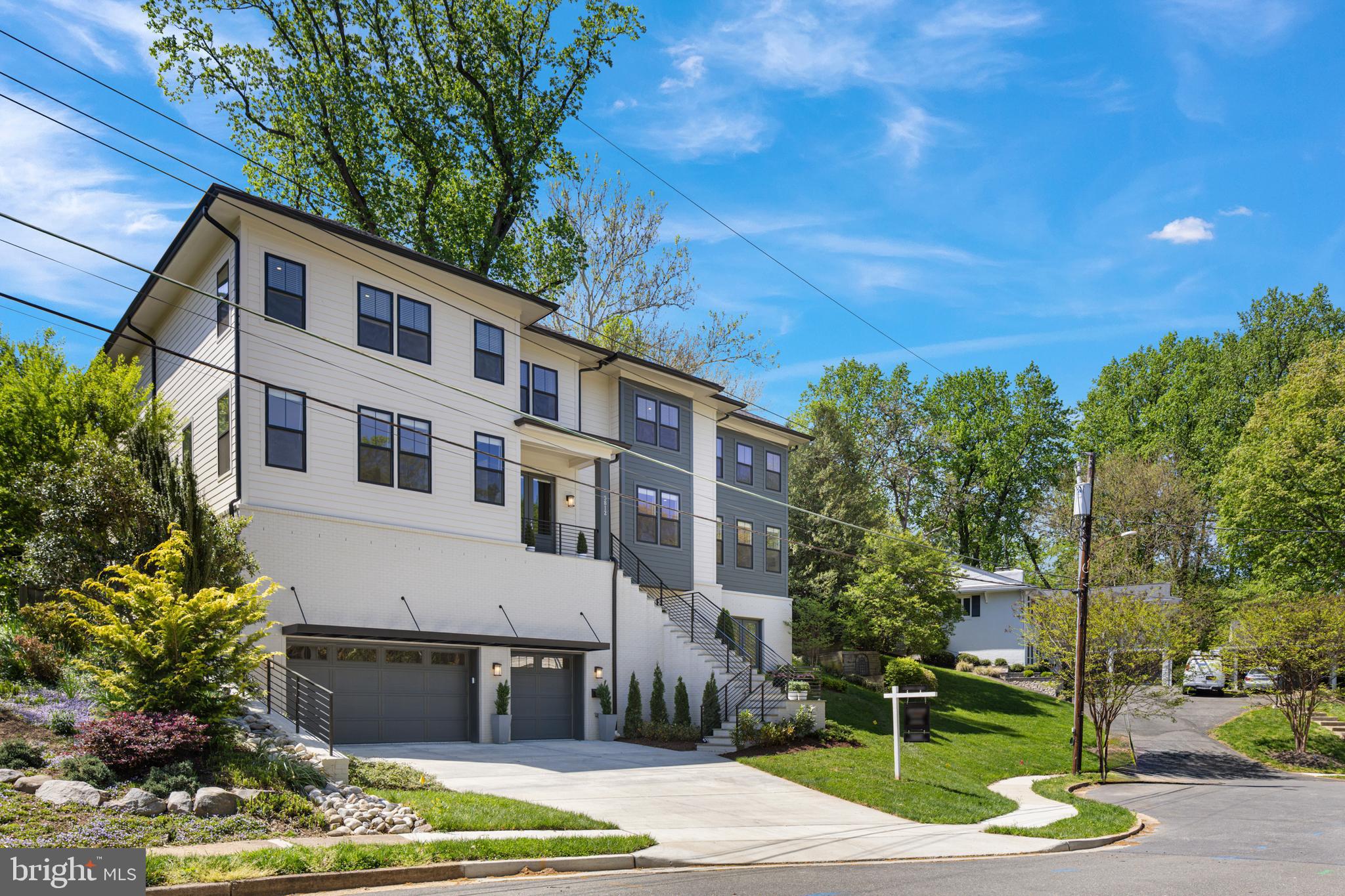 3812 N NELSON STREET