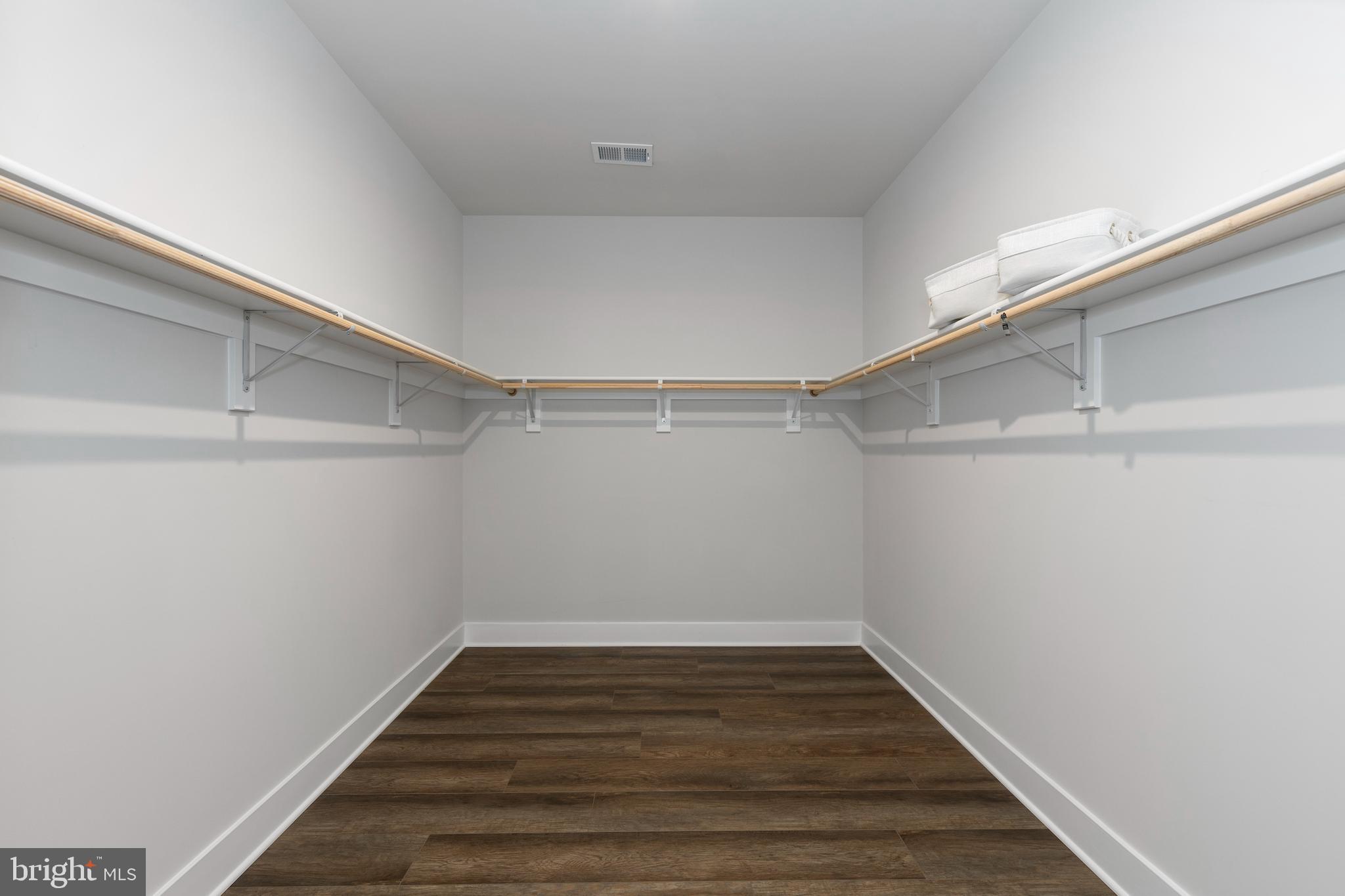 3812 N NELSON STREET