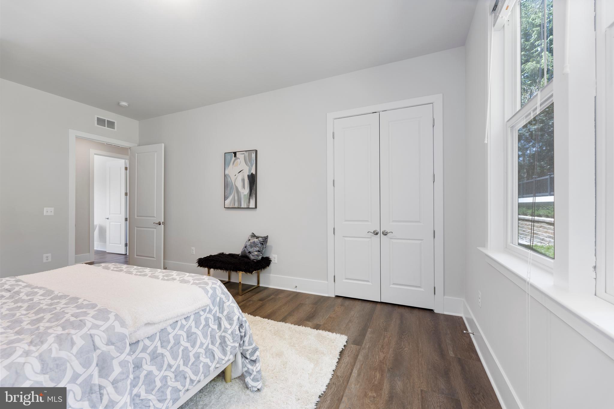 3812 N NELSON STREET