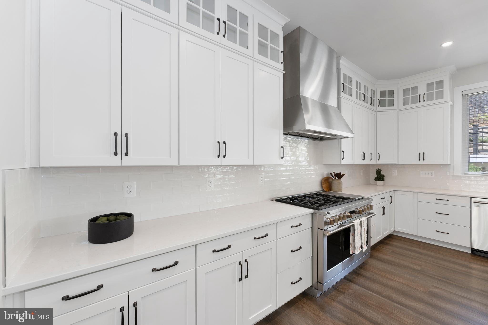 3812 N NELSON STREET