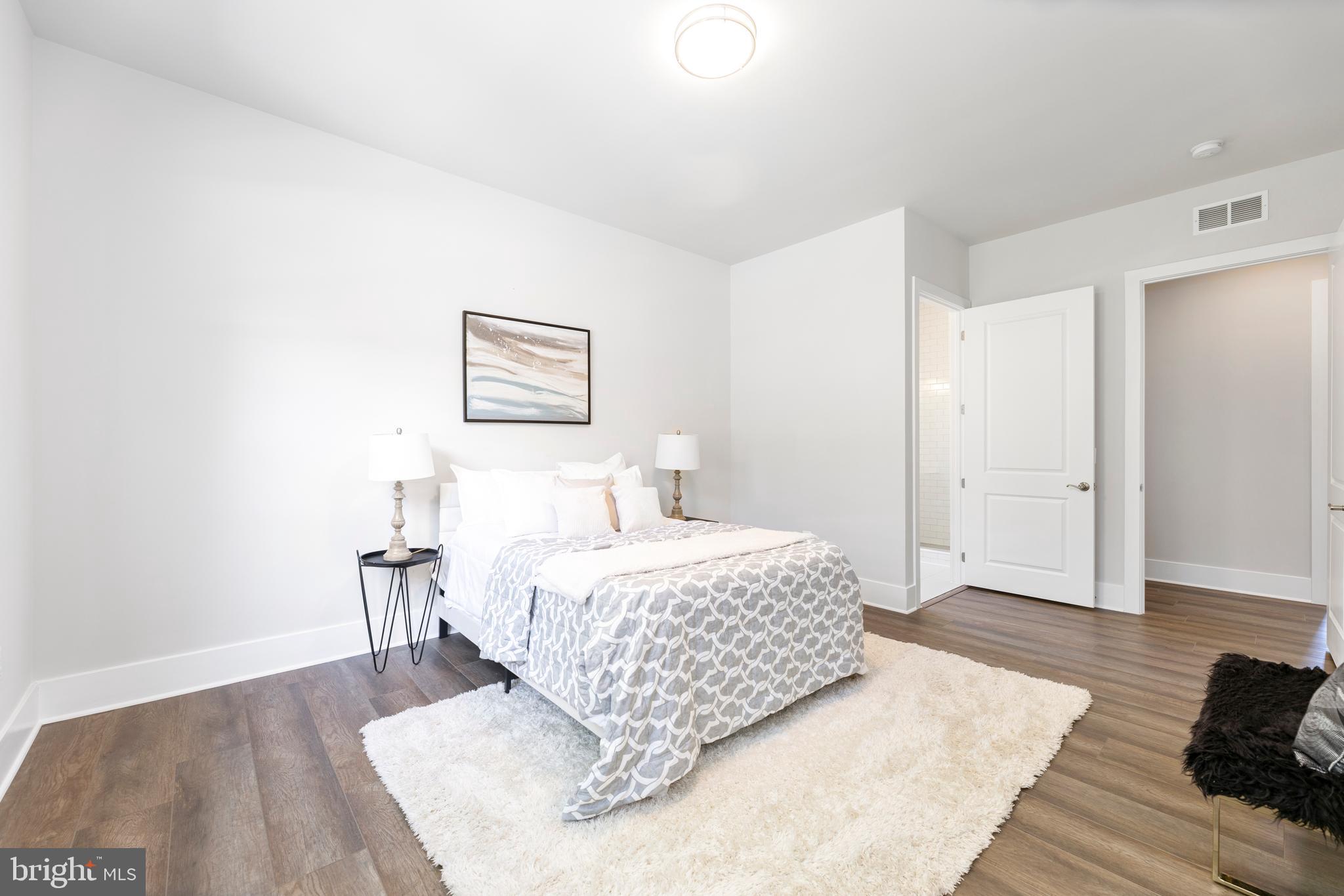 3812 N NELSON STREET