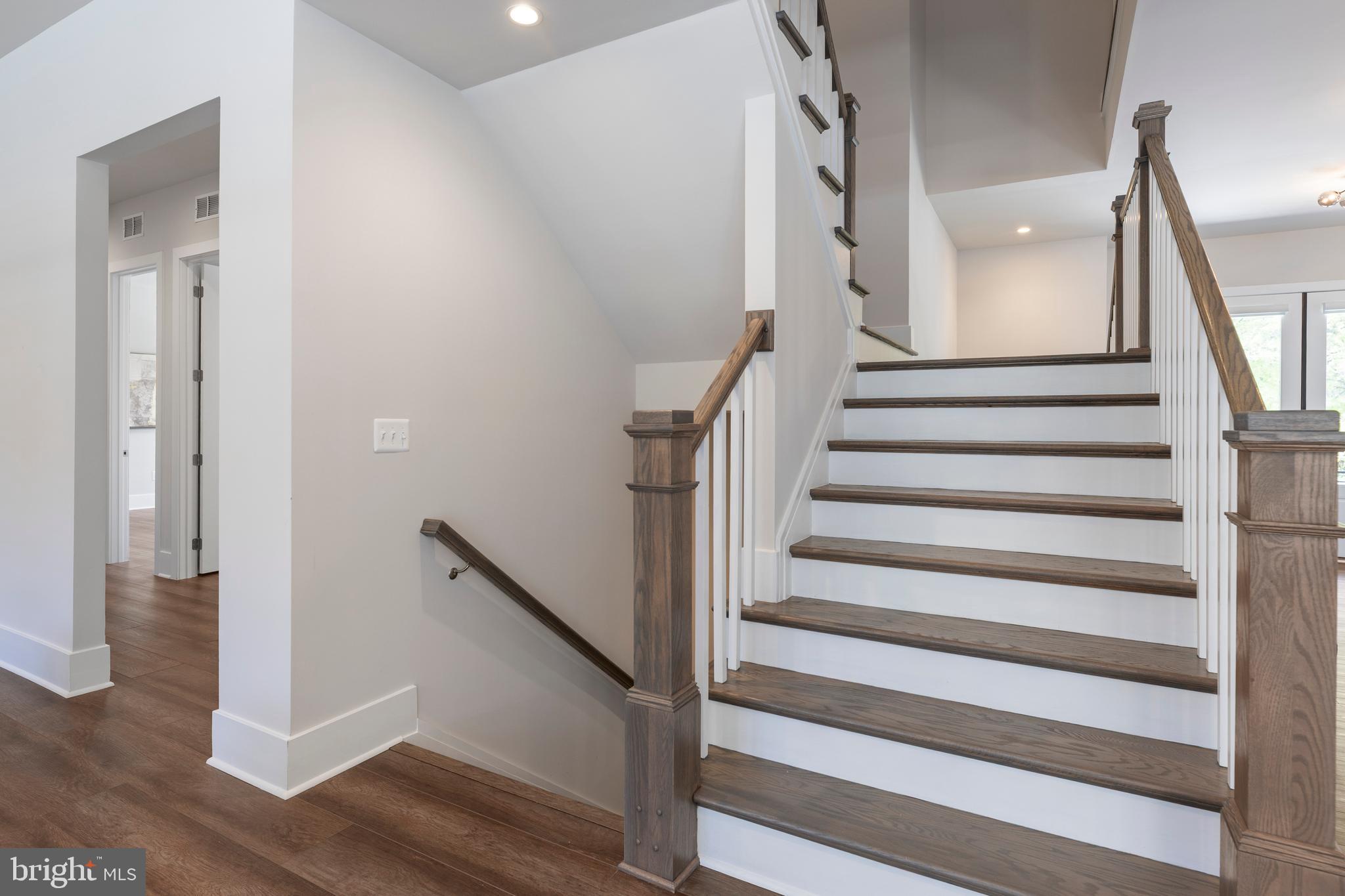 3812 N NELSON STREET