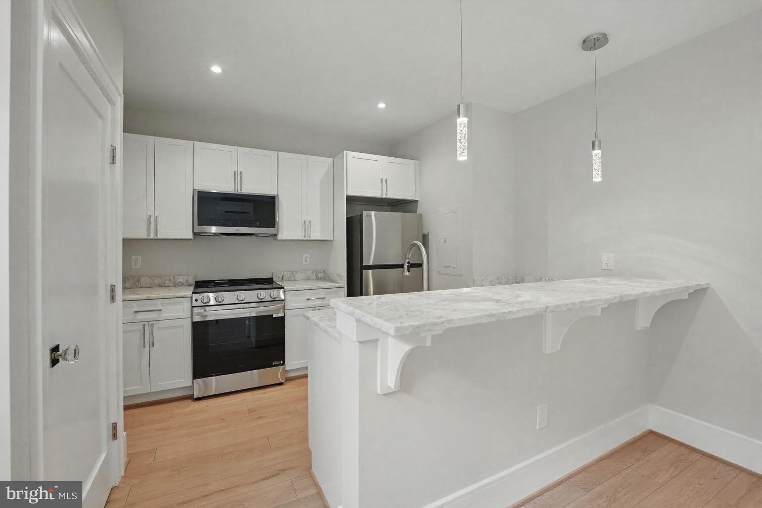 4610 17TH STREET N