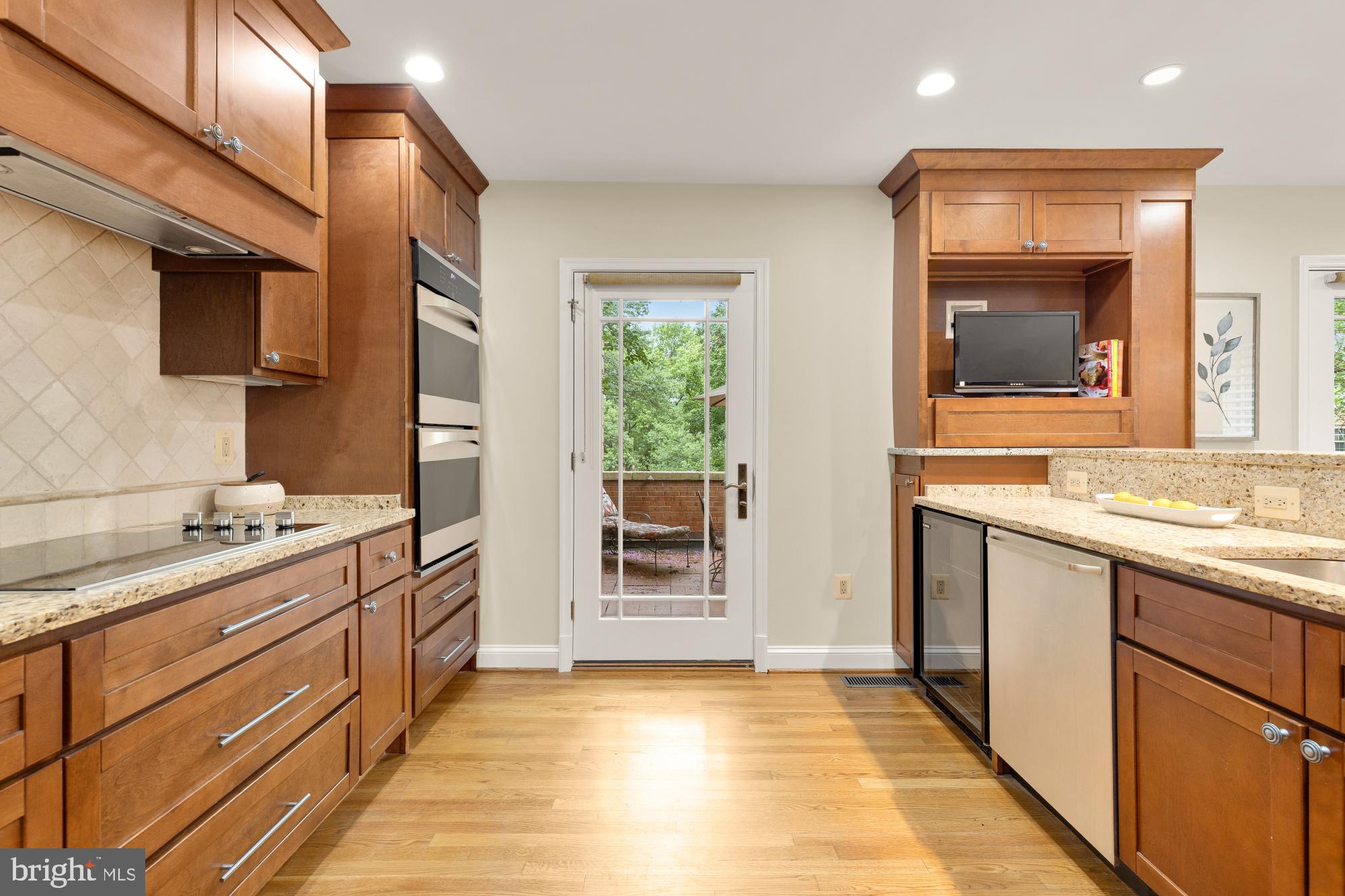 1802 24TH STREET S