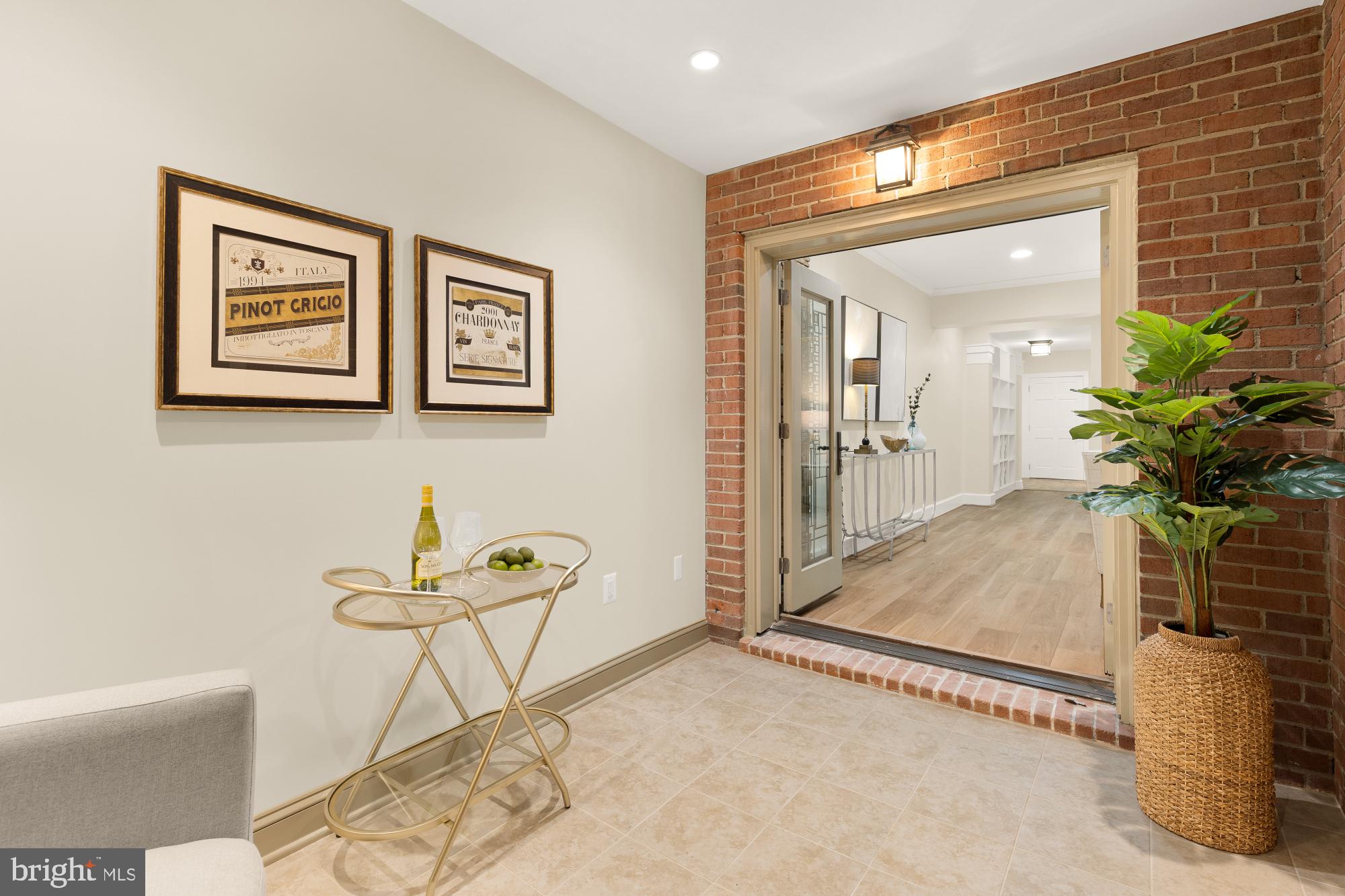 1802 24TH STREET S