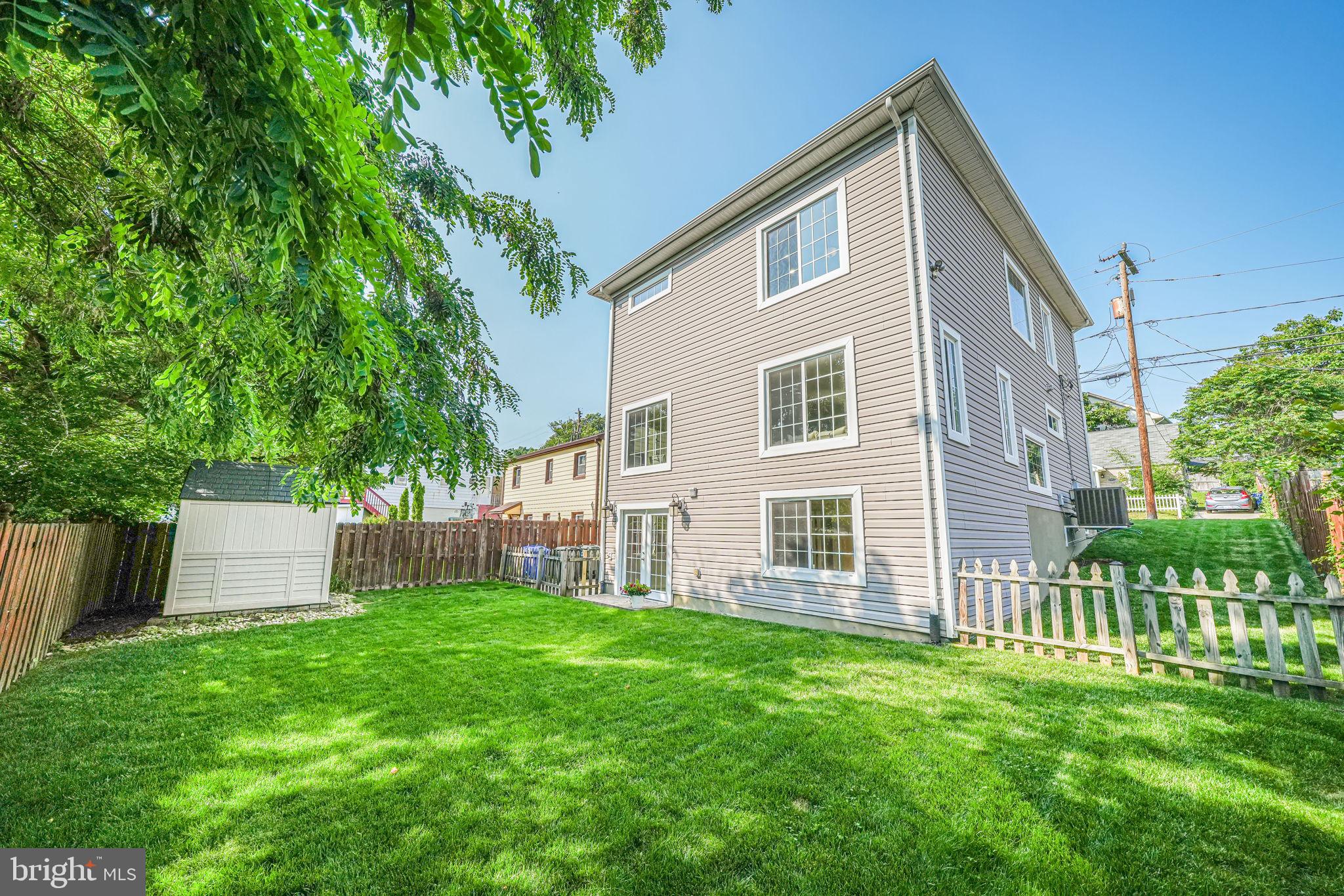 1812 N CULPEPER STREET