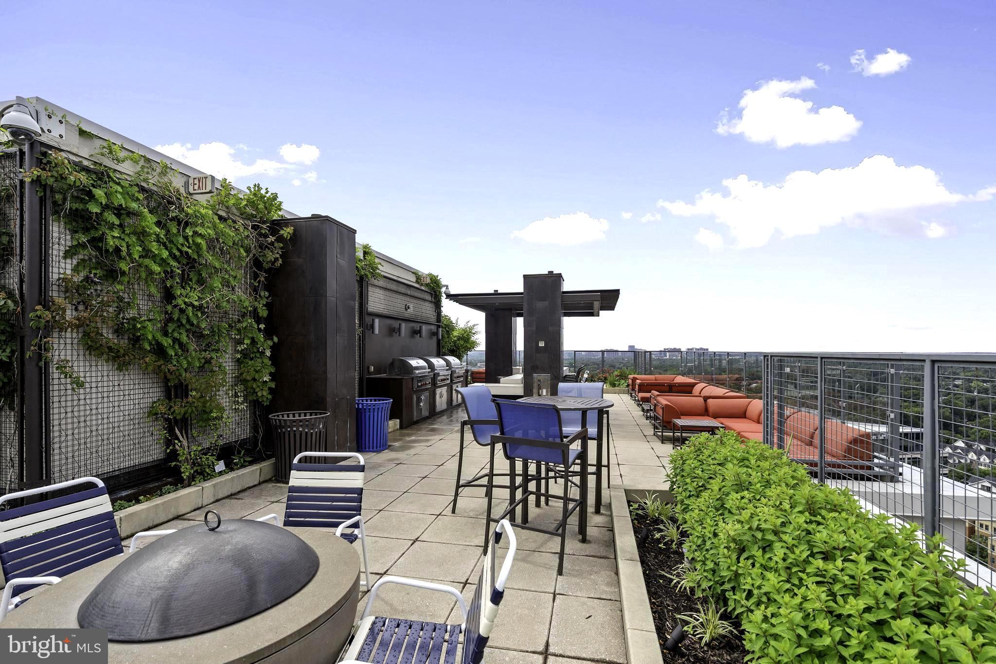 851 N GLEBE ROAD 1103