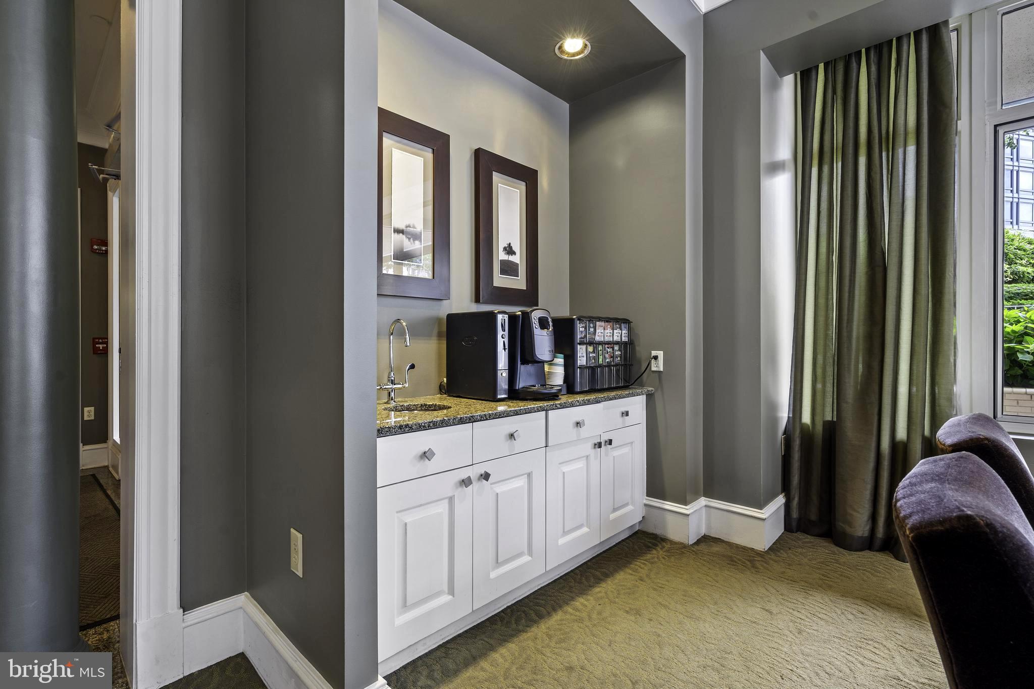 851 N GLEBE ROAD 1103