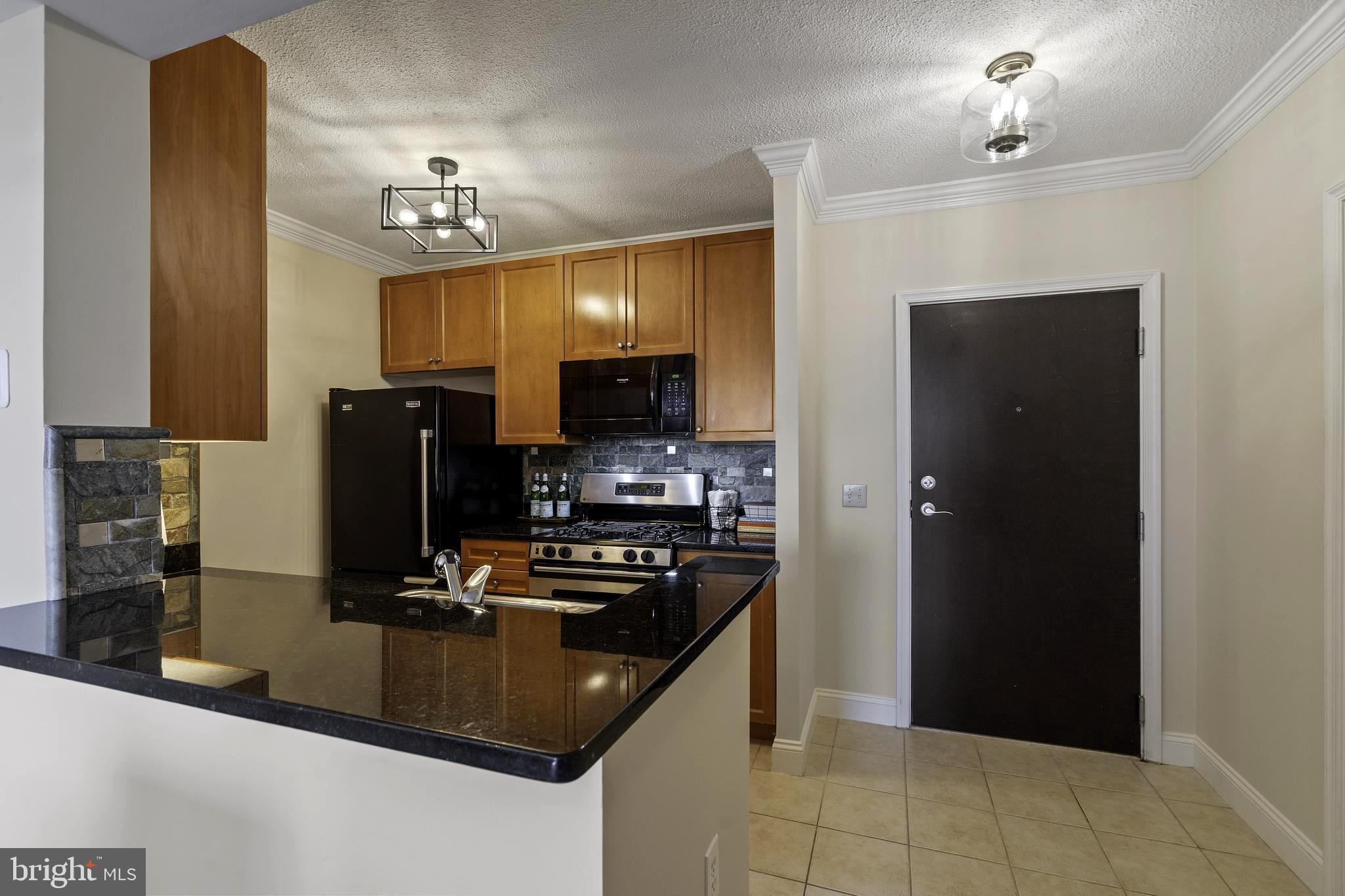 851 N GLEBE ROAD 1103