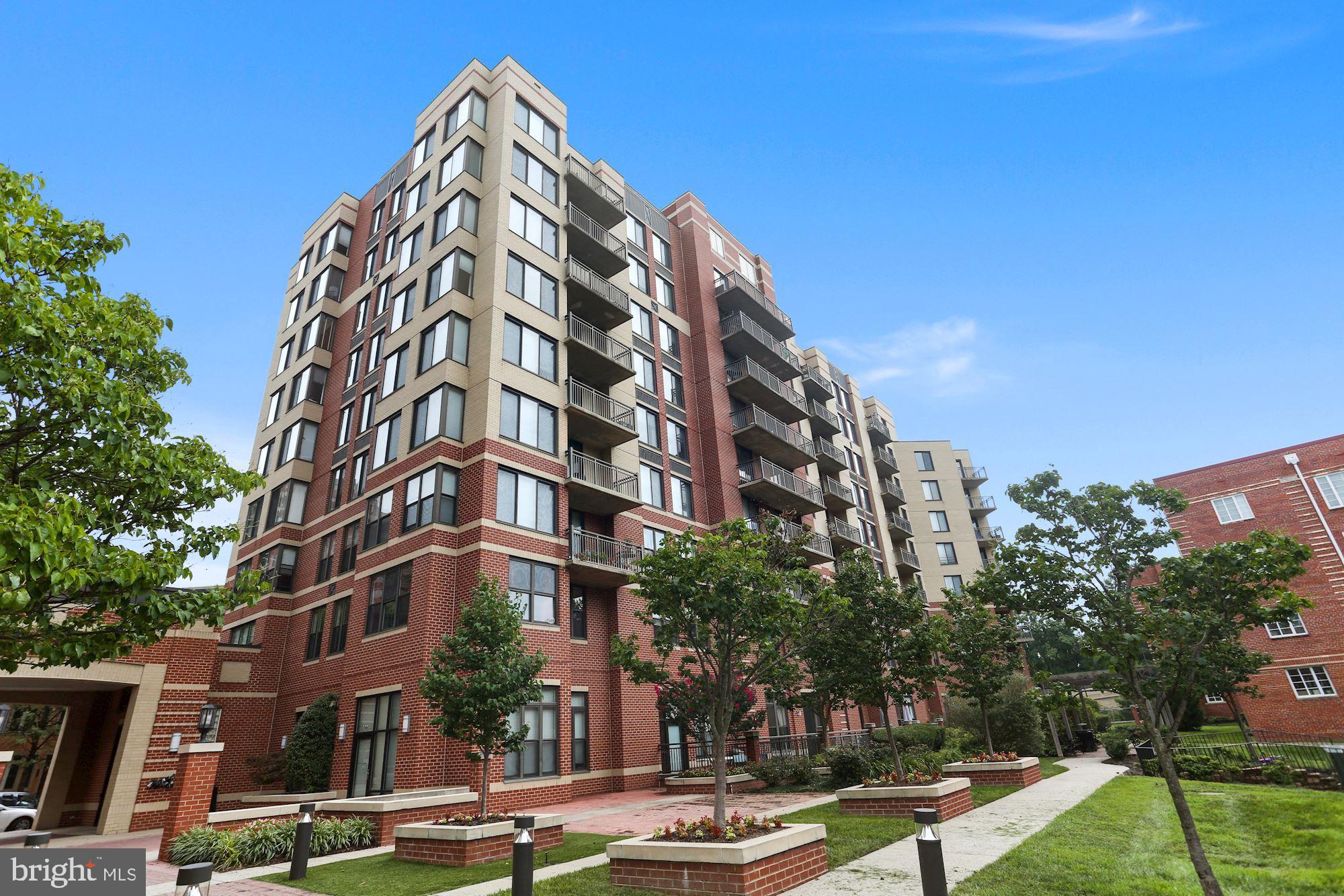 2220 FAIRFAX DRIVE 201