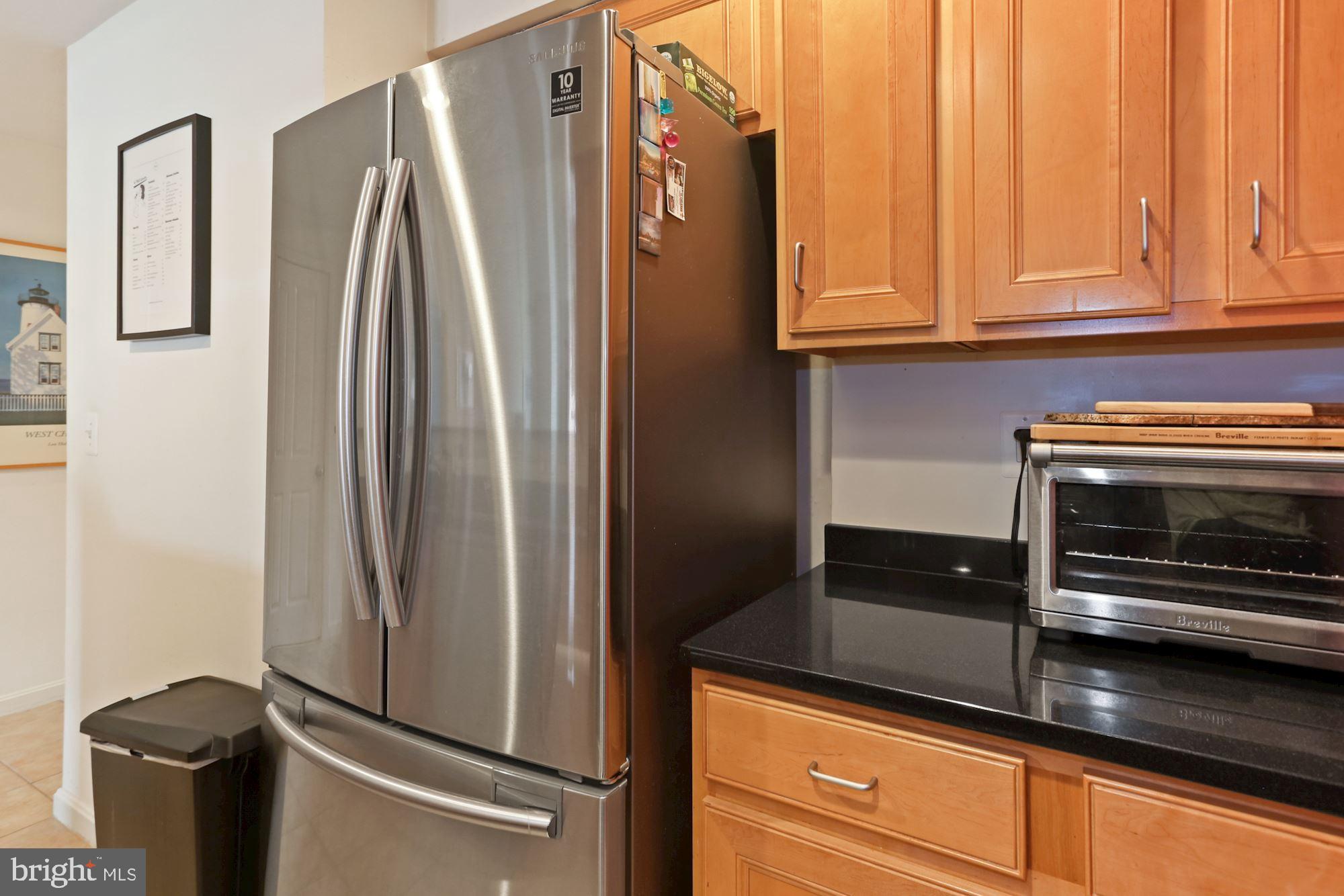 2220 FAIRFAX DRIVE 201