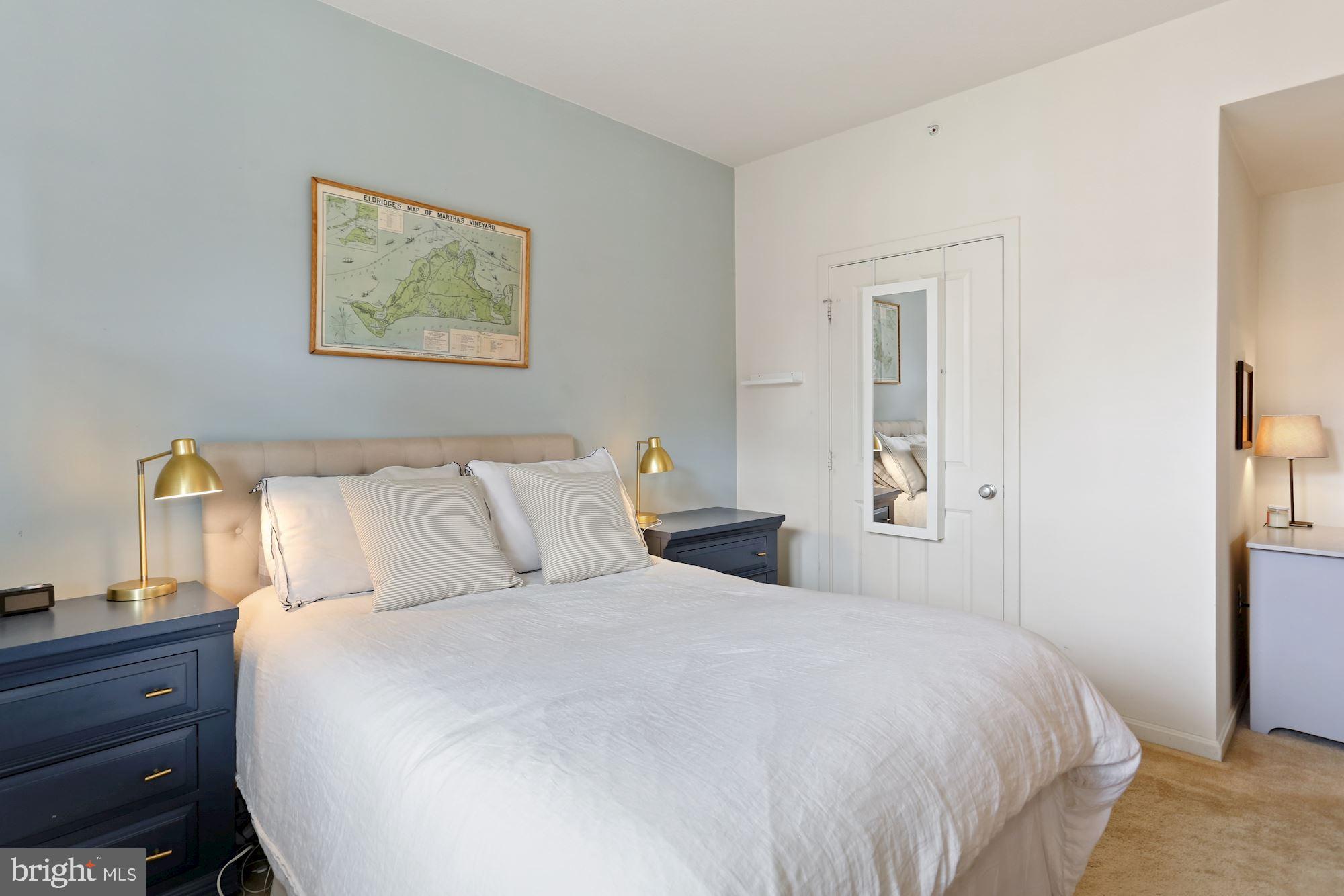 2220 FAIRFAX DRIVE 201