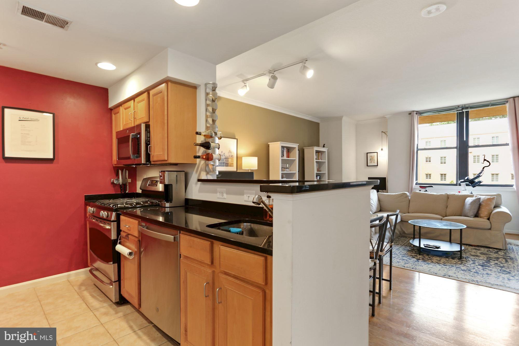 2220 FAIRFAX DRIVE 201