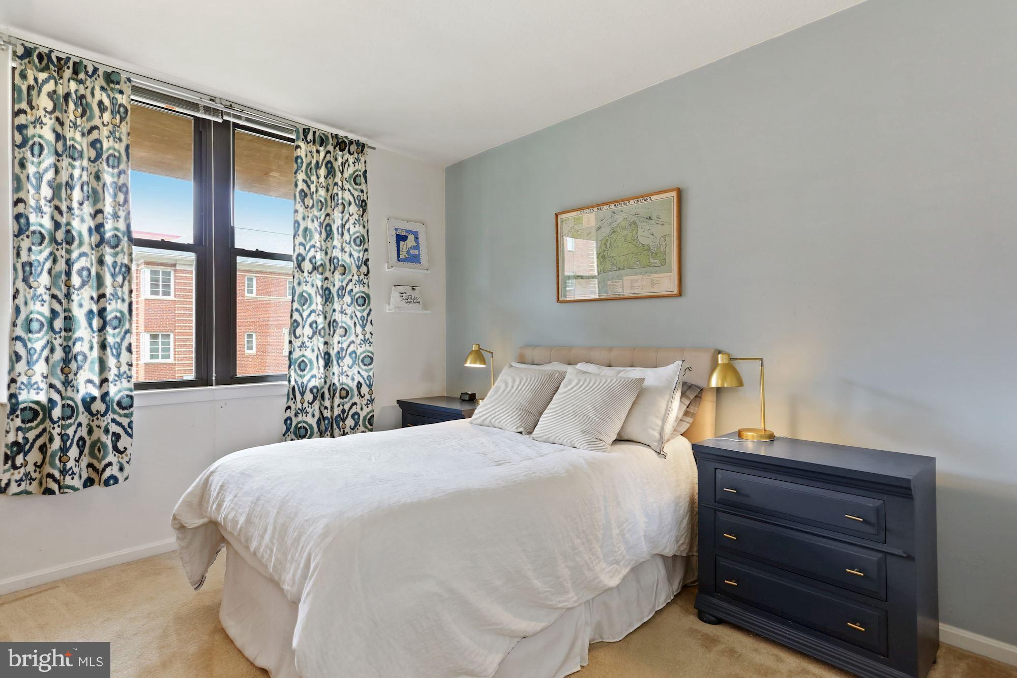 2220 FAIRFAX DRIVE 201