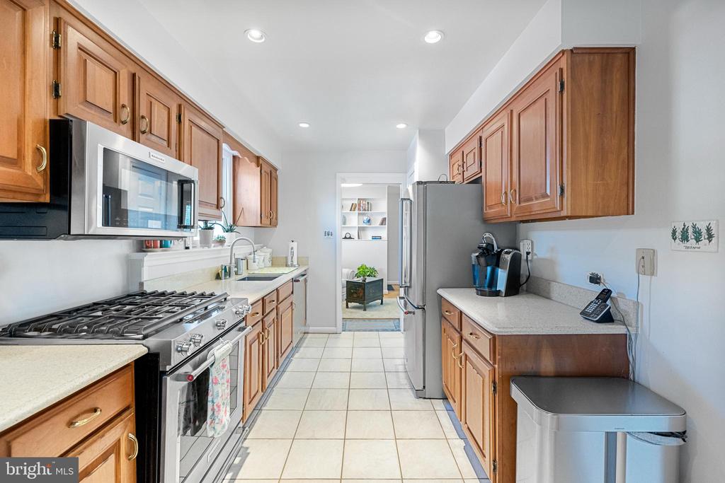 5114 14TH STREET N