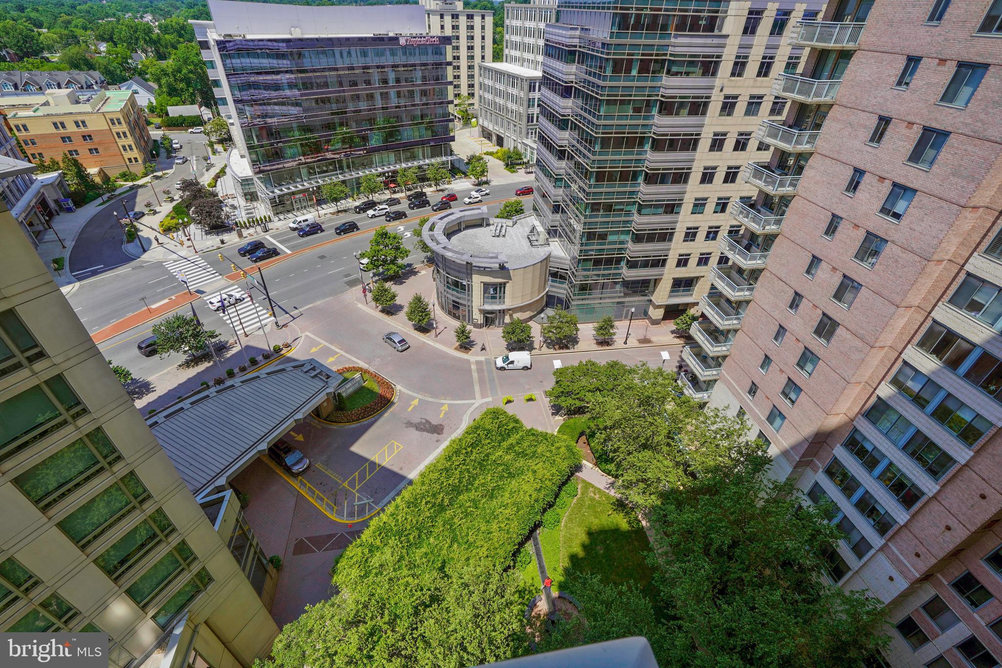 851 N GLEBE ROAD 1304