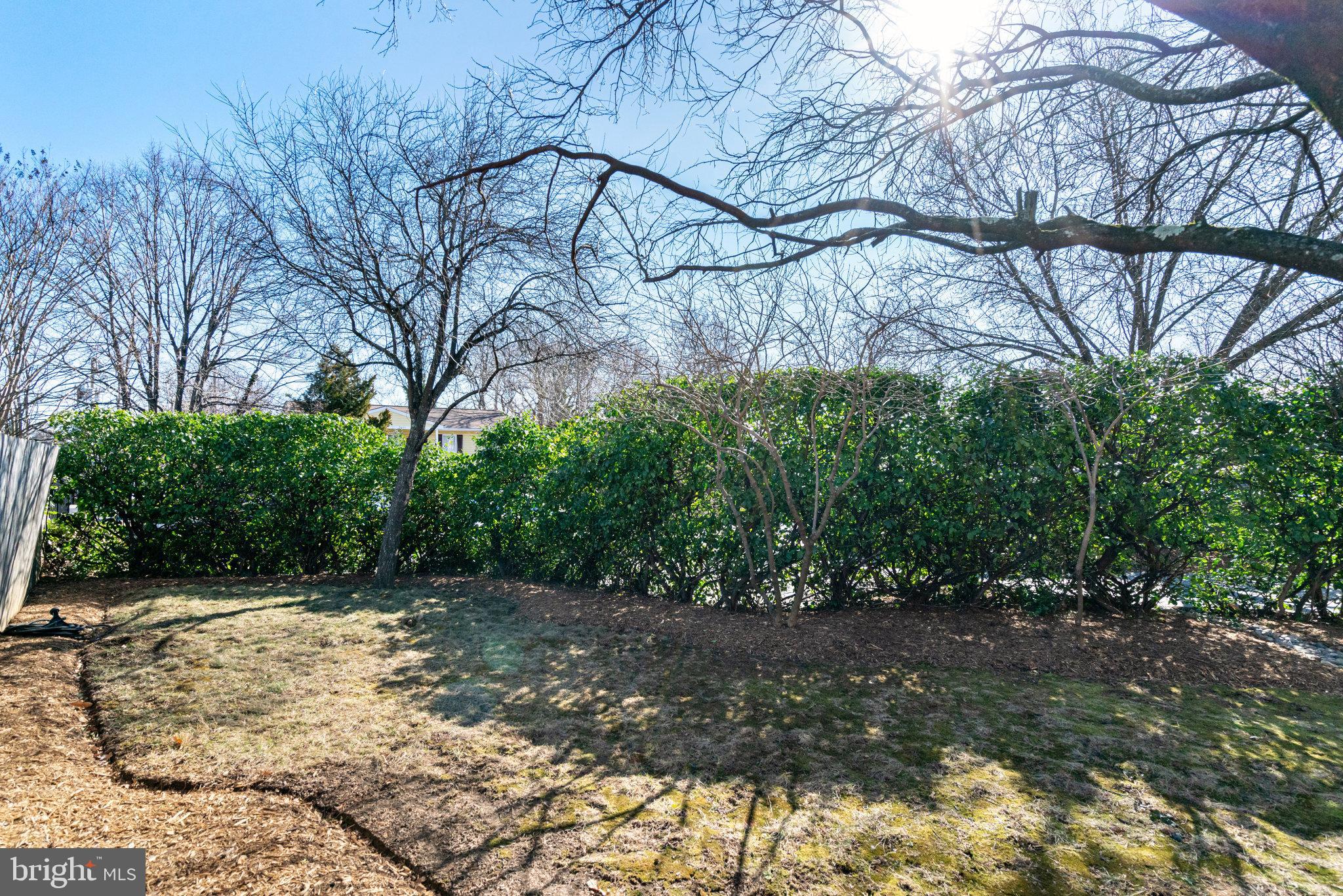 2222 N EMERSON STREET