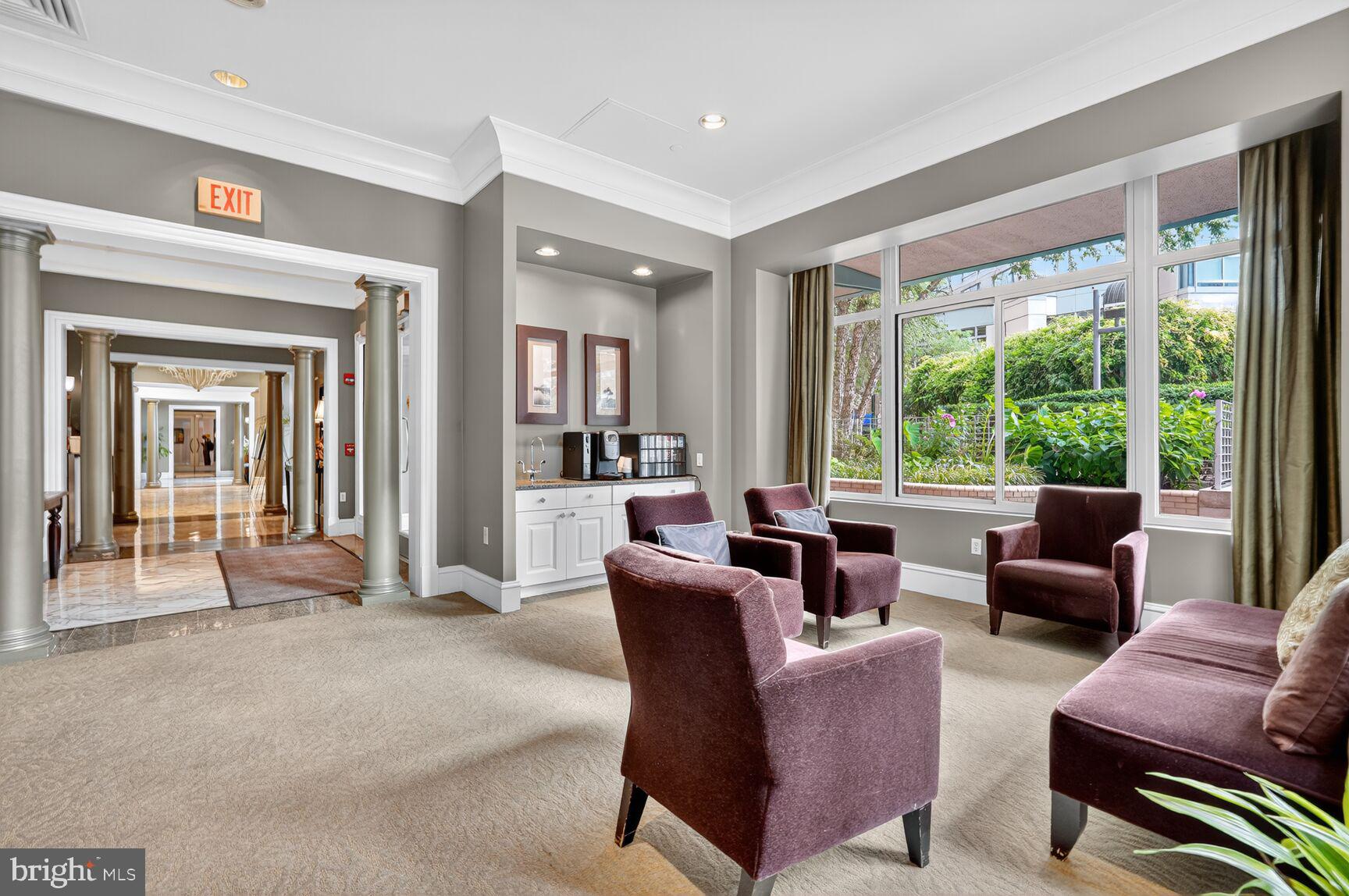 851 N GLEBE ROAD 411