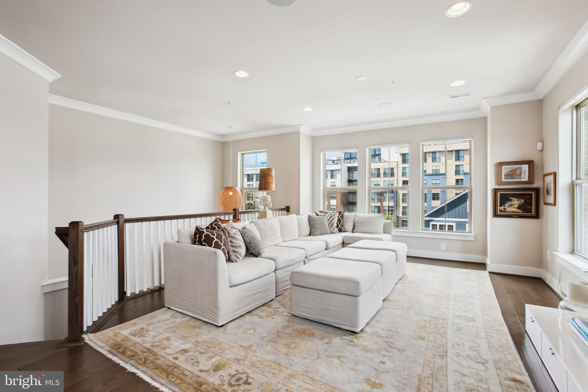 1302 S. ROLFE STREET