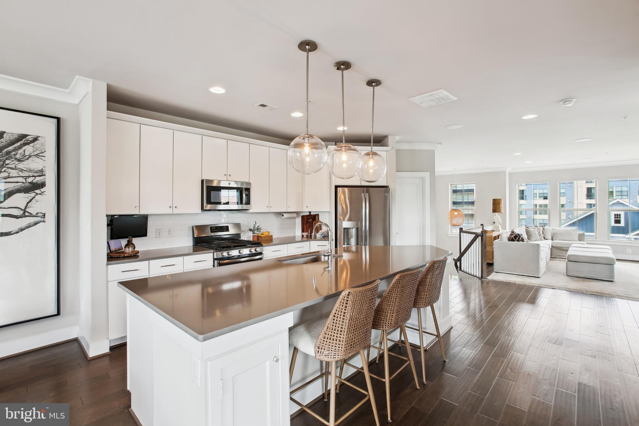 1302 S. ROLFE STREET