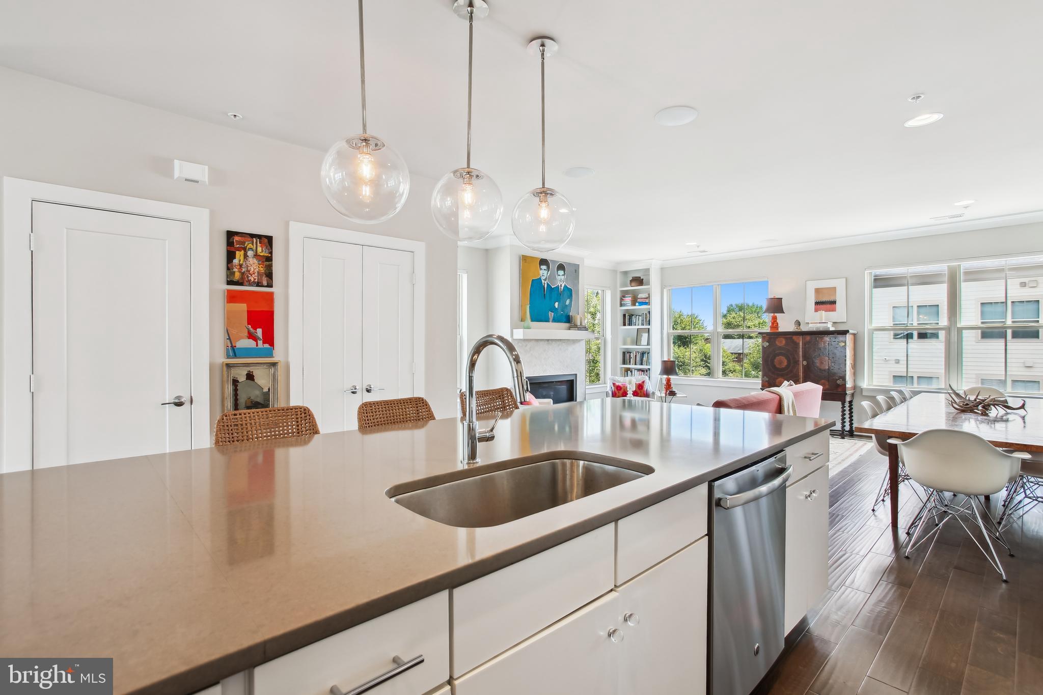 1302 S. ROLFE STREET