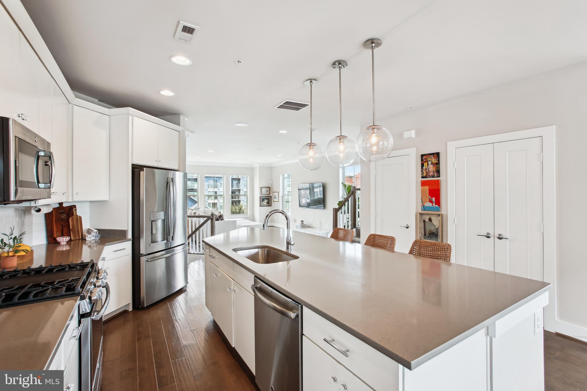 1302 S. ROLFE STREET