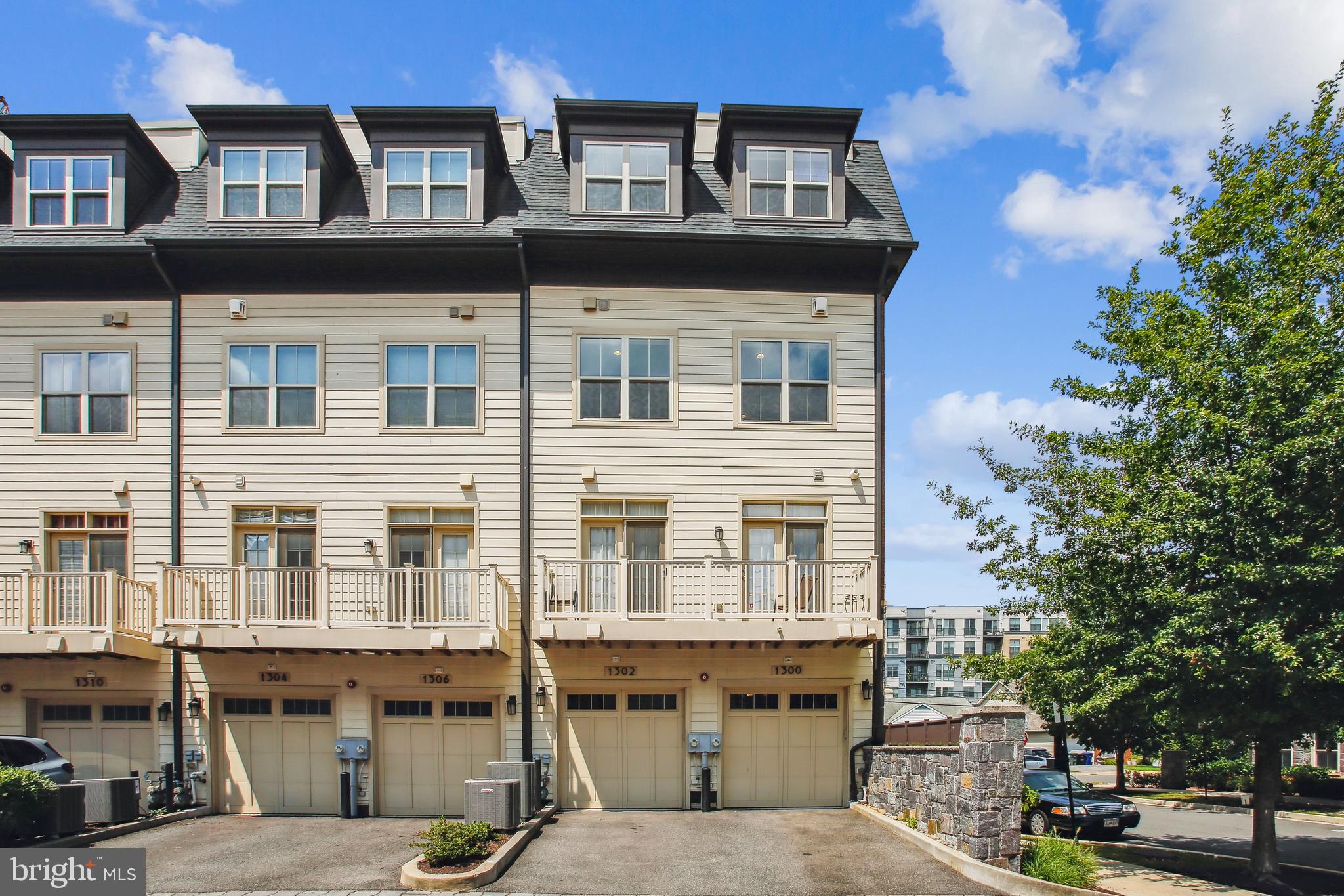 1302 S. ROLFE STREET