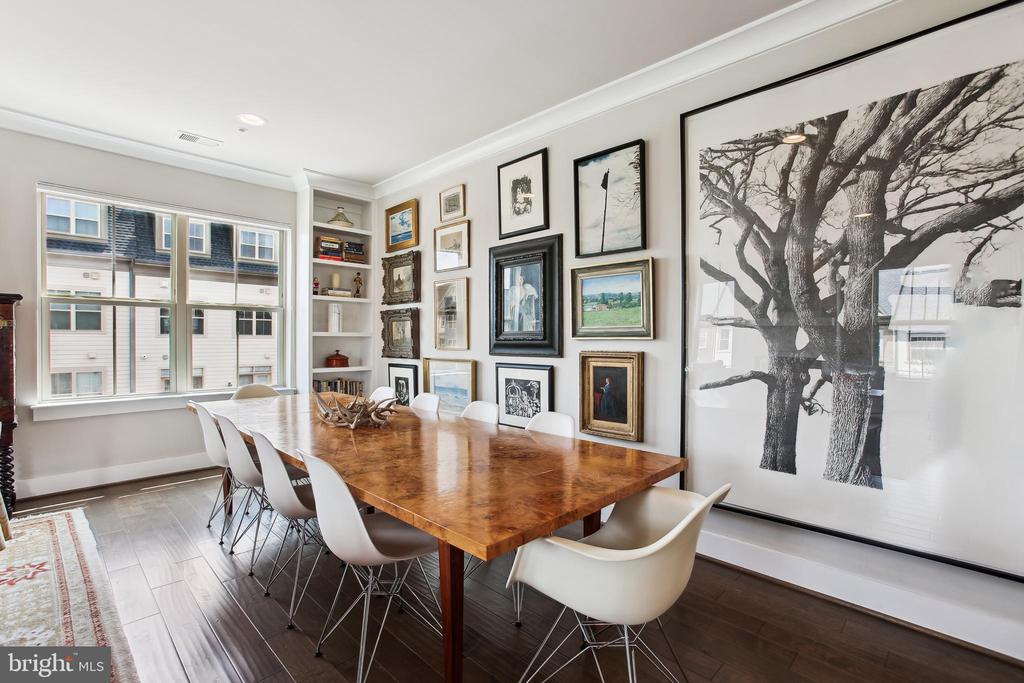 1302 S. ROLFE STREET