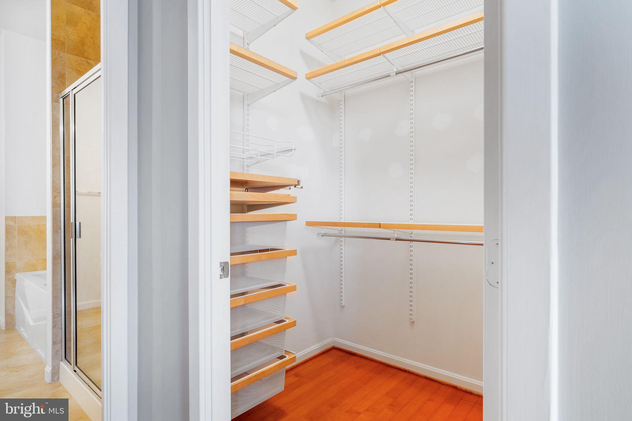 2220 FAIRFAX DRIVE PH07