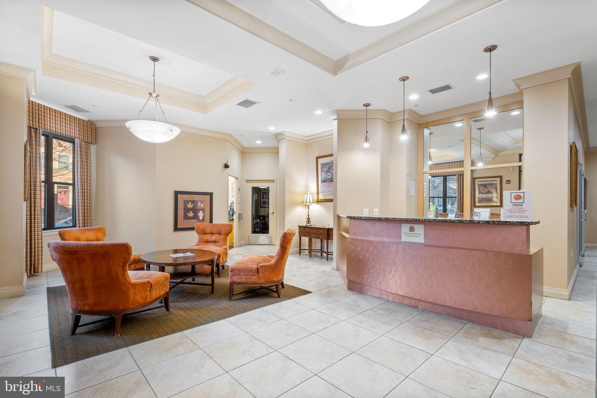 2220 FAIRFAX DRIVE PH07