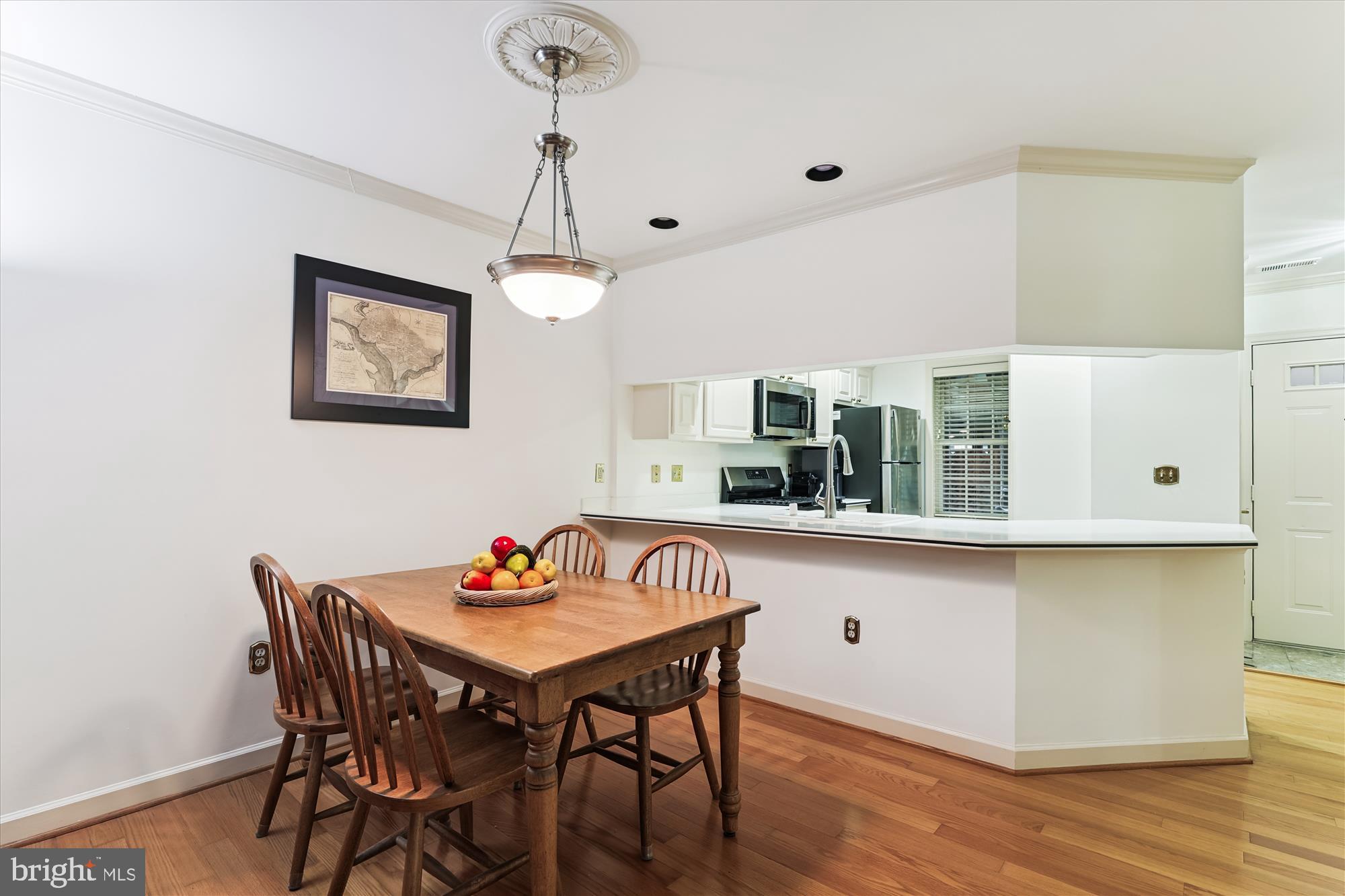 6924 FAIRFAX DRIVE 114