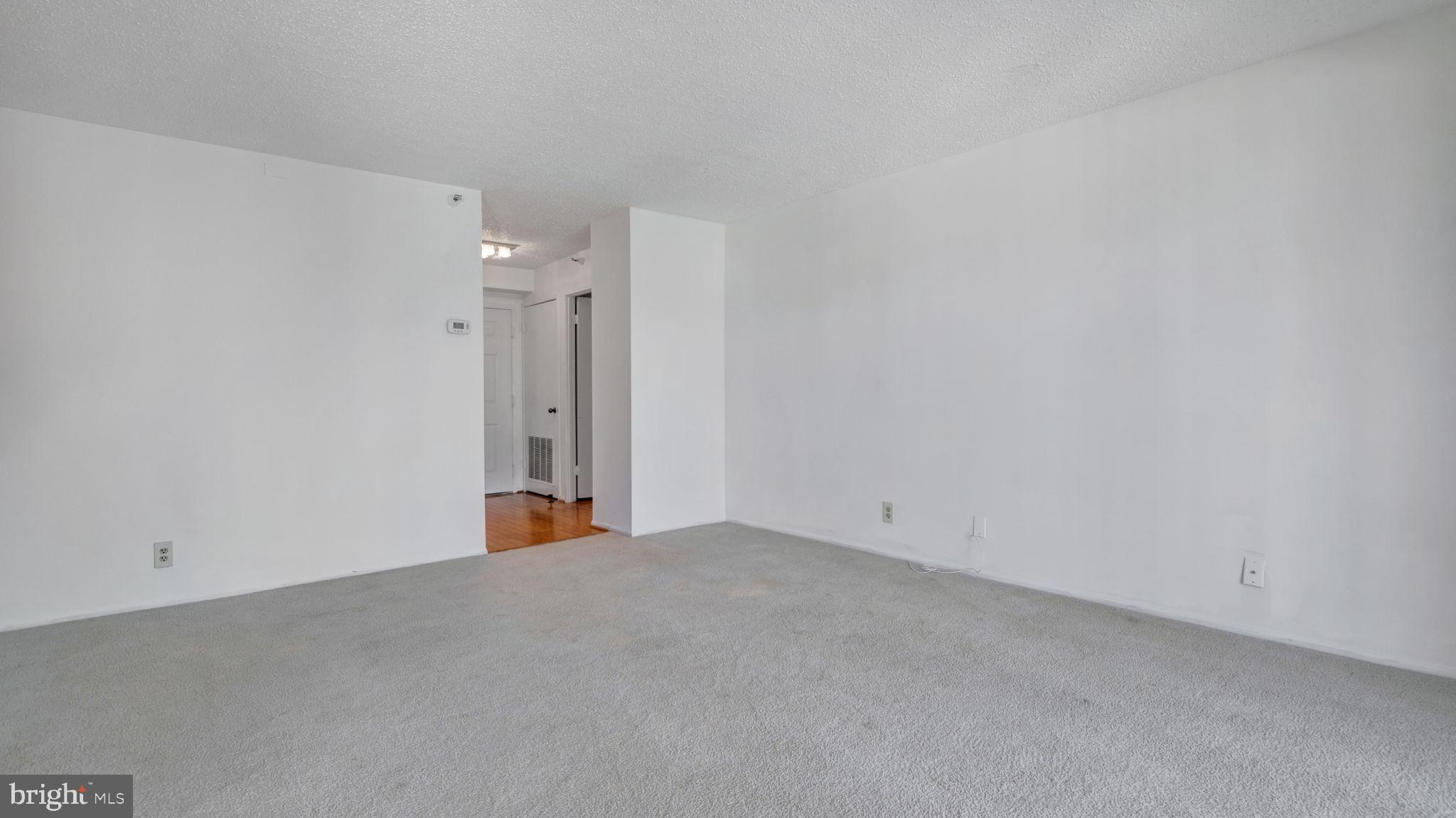 1600 N OAK STREET 1701