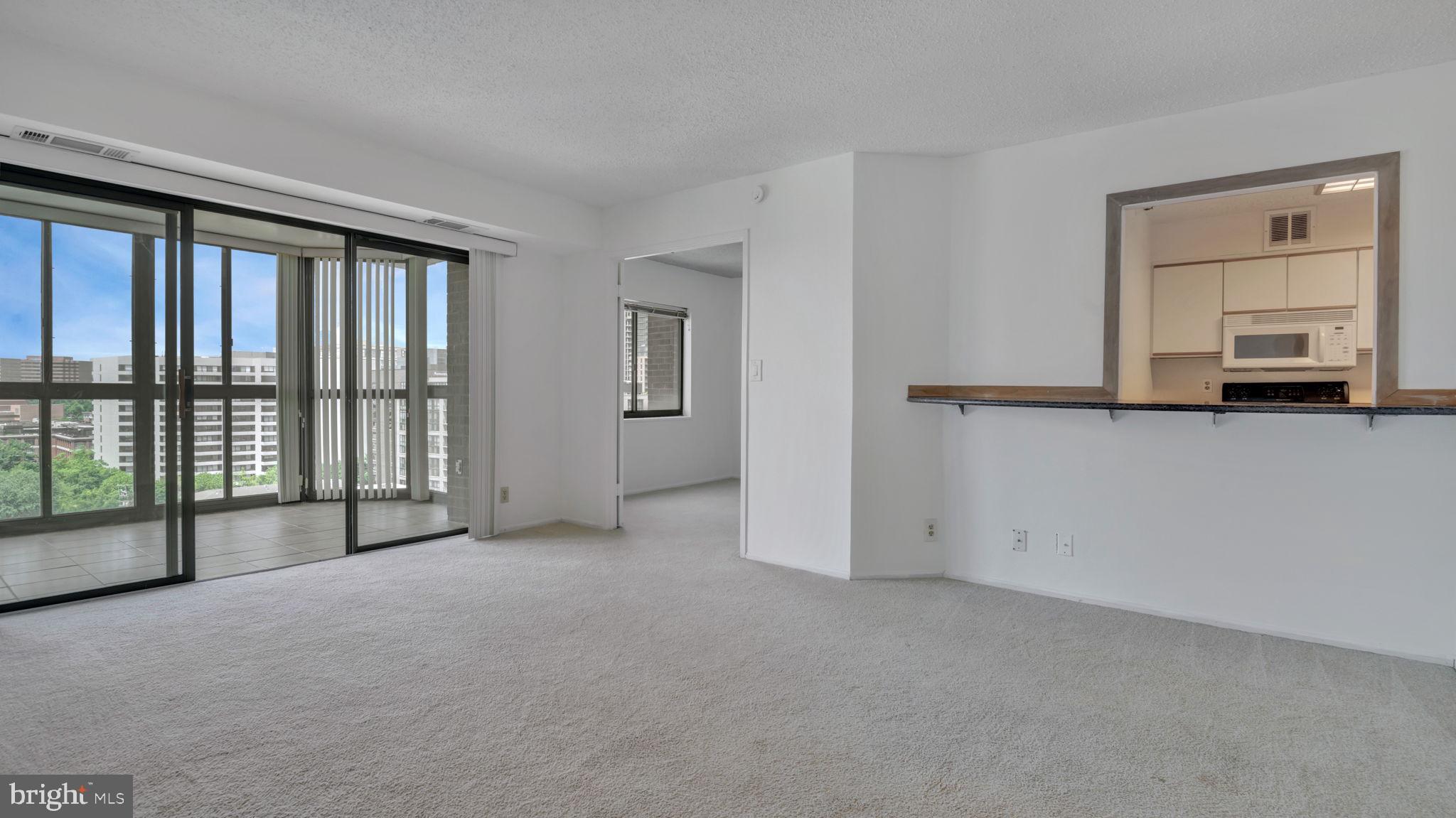 1600 N OAK STREET 1701