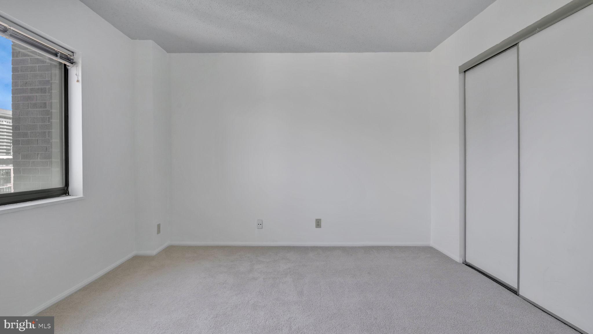 1600 N OAK STREET 1701