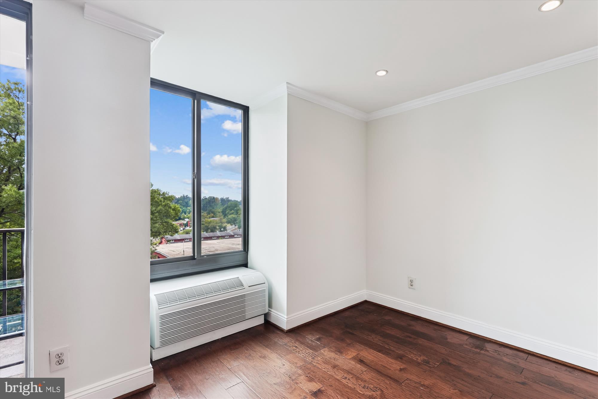 1510 12TH STREET N 403