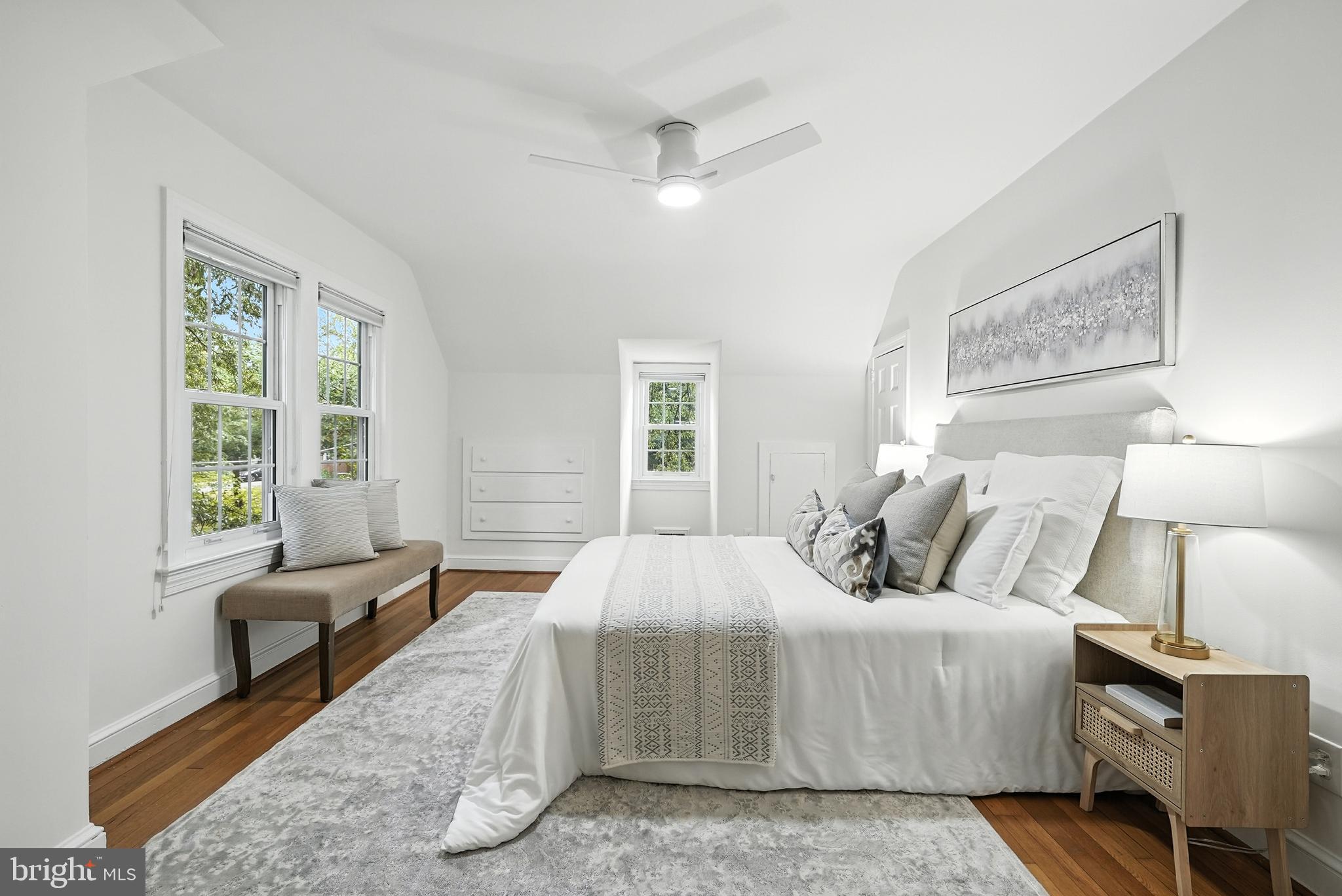 2313 N WAKEFIELD STREET