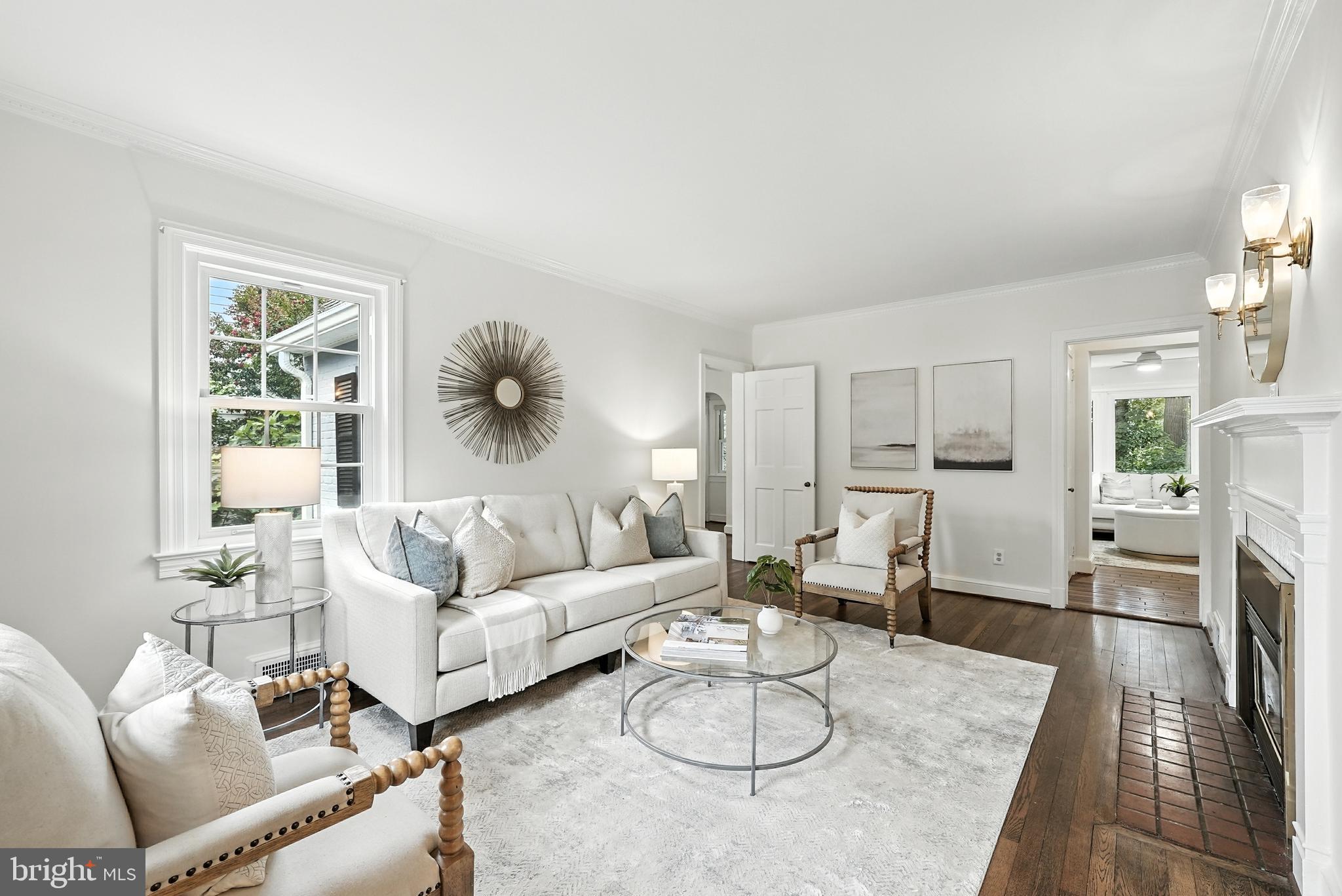 2313 N WAKEFIELD STREET