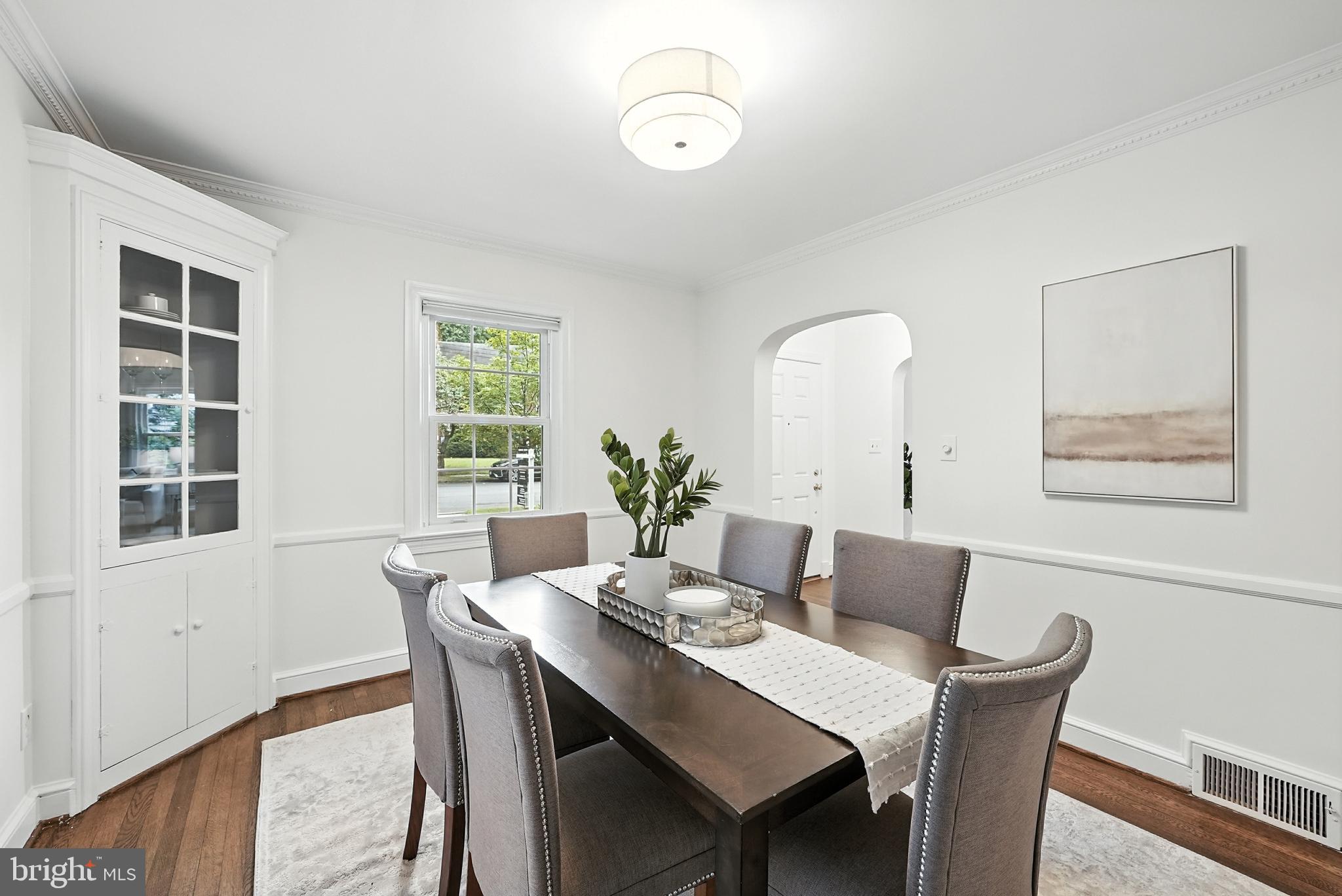 2313 N WAKEFIELD STREET