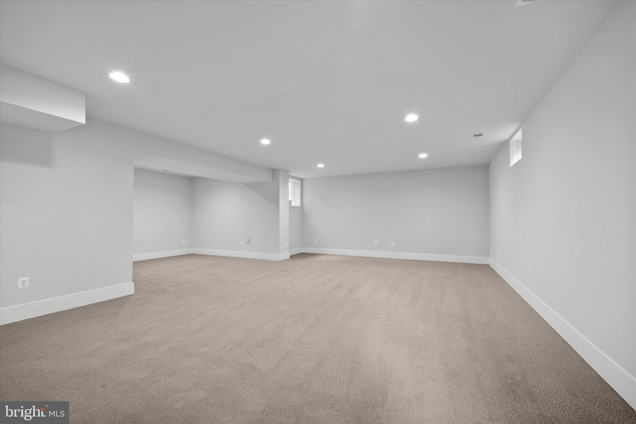 2727 N GEORGE MASON DRIVE