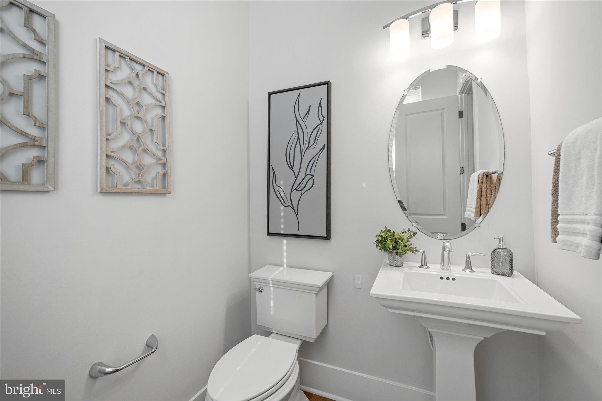 2727 N GEORGE MASON DRIVE