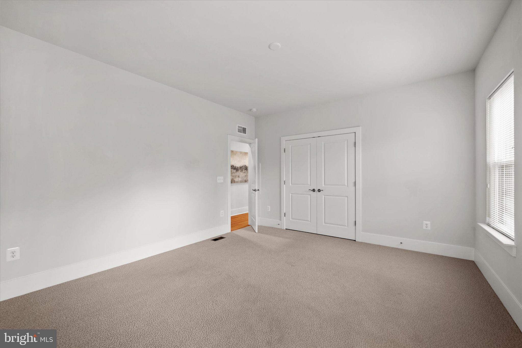 2727 N GEORGE MASON DRIVE