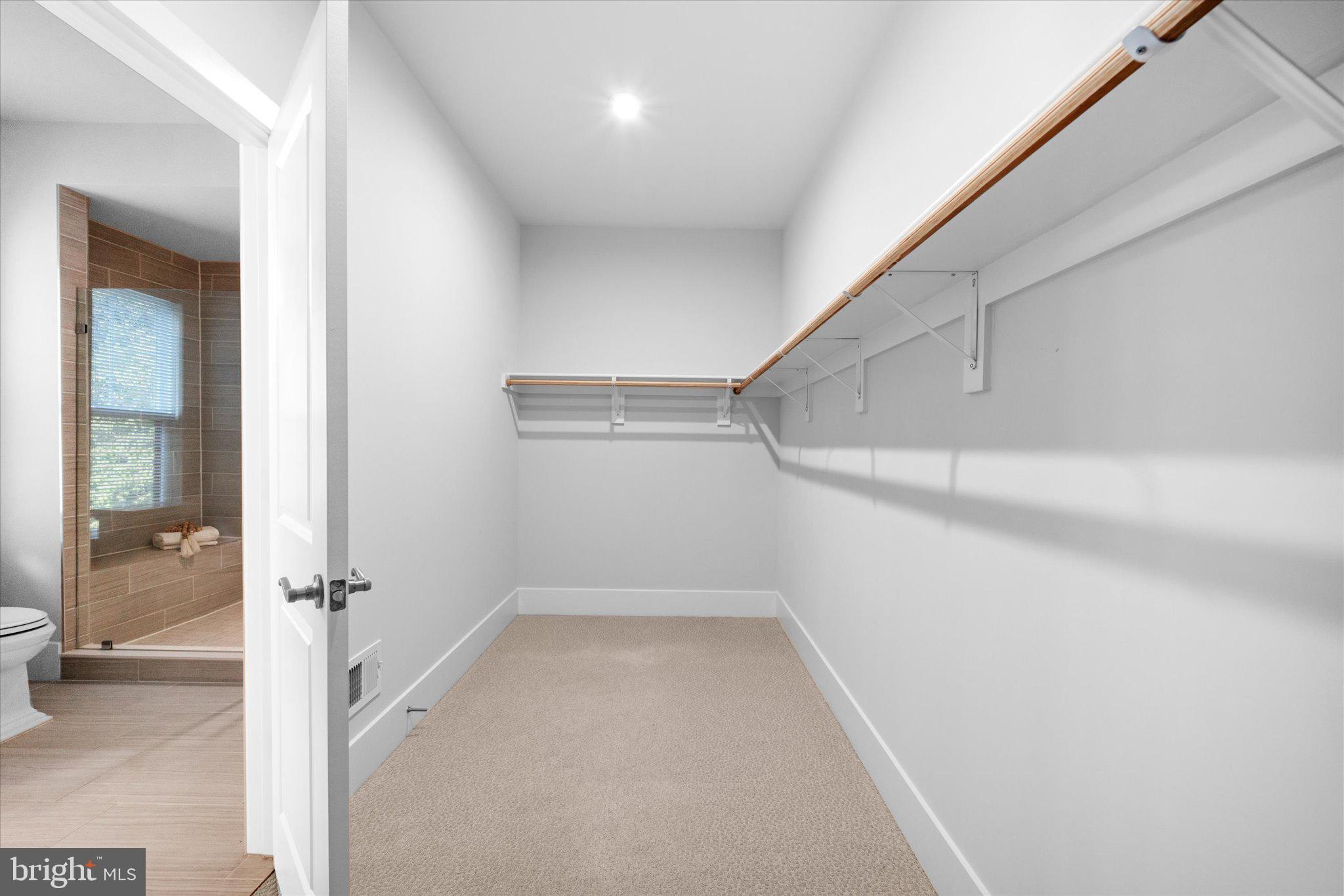 2727 N GEORGE MASON DRIVE