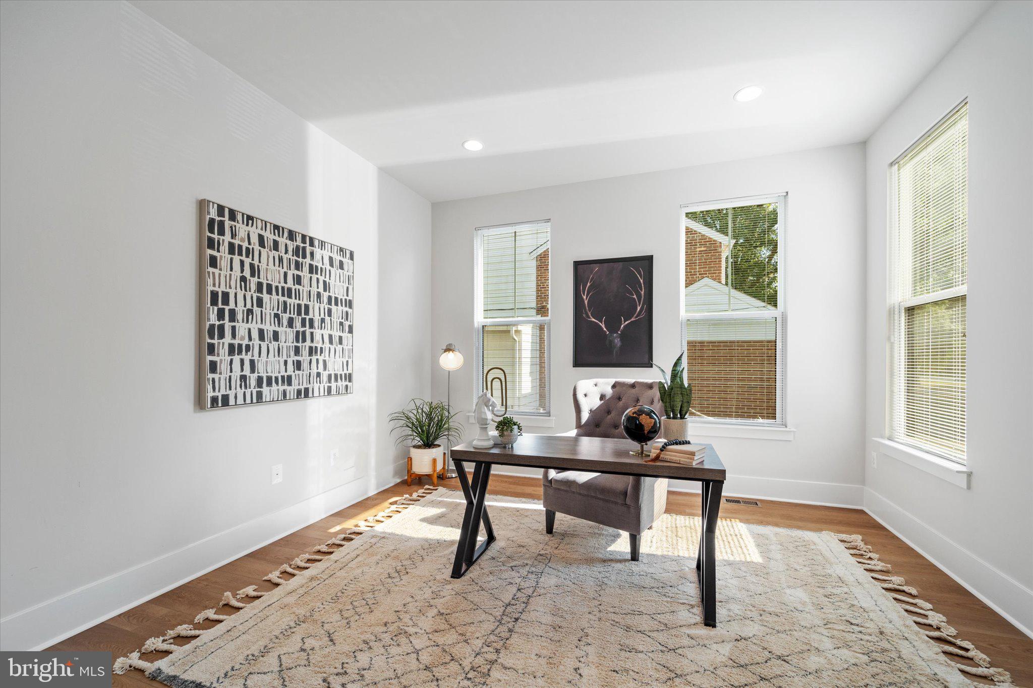 2727 N GEORGE MASON DRIVE