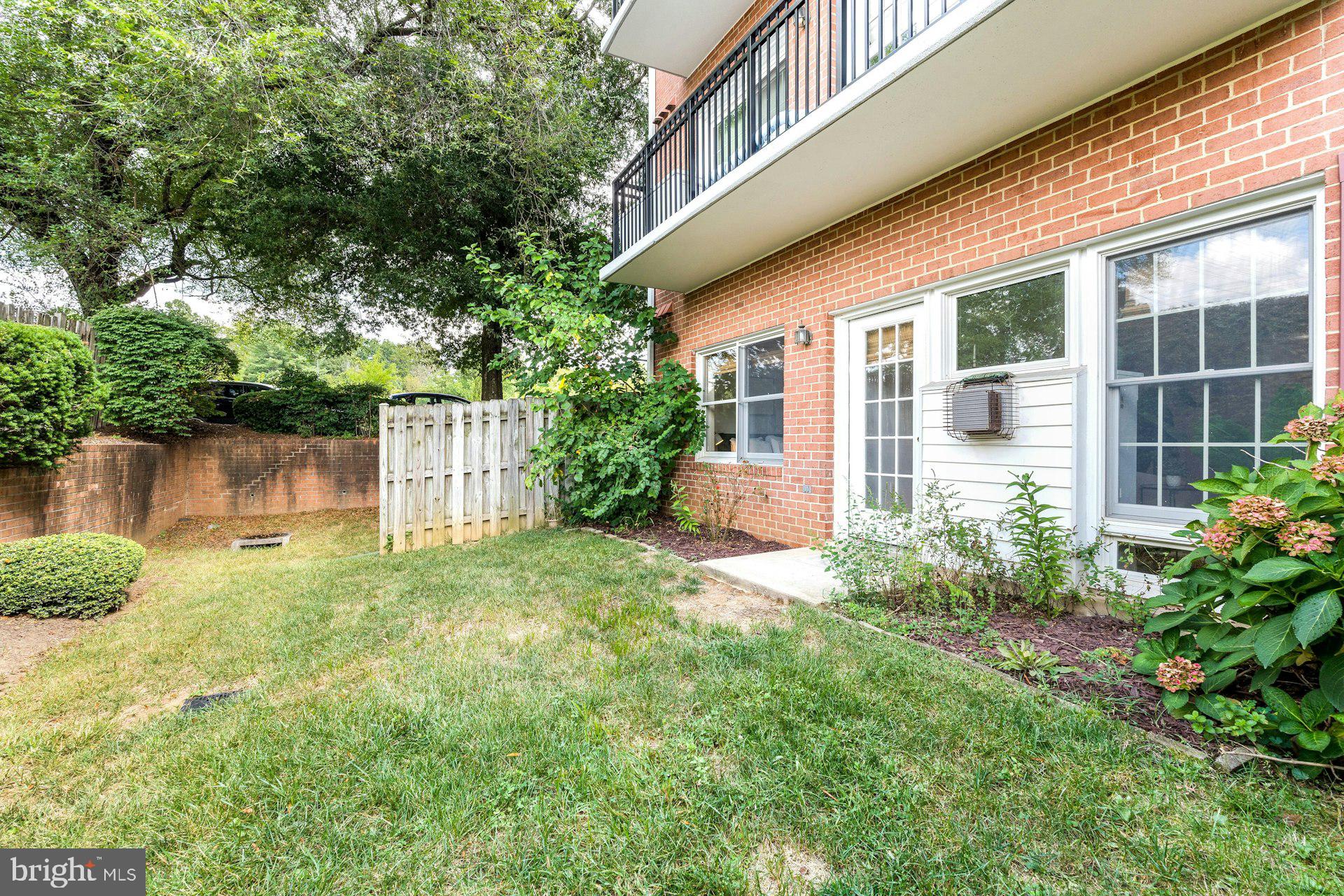 6940 FAIRFAX DRIVE 110